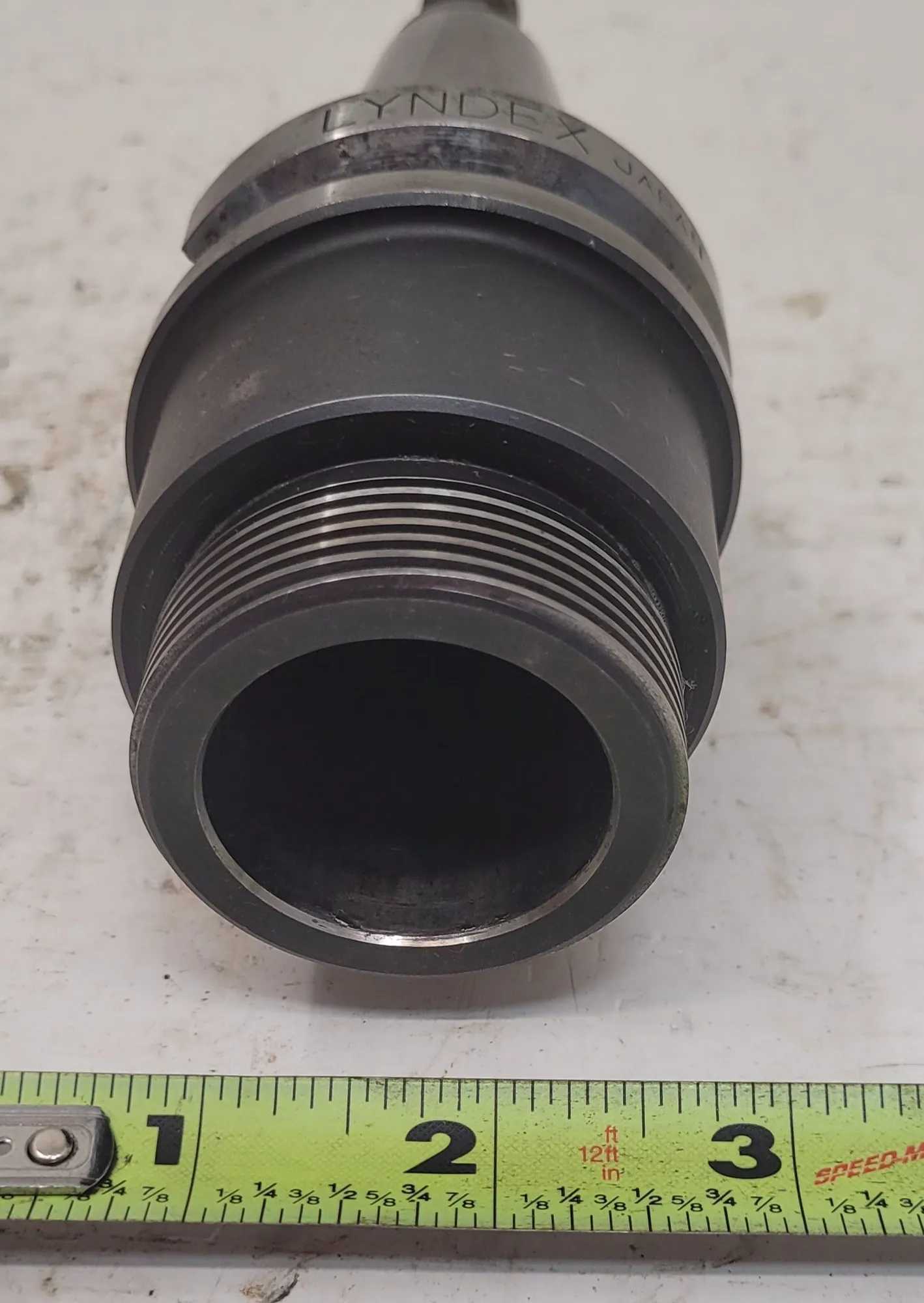 LYNDEX B4007-1000 TOOL HOLDER CAT 40 (OAL: 5.5IN, PROJECTION: 2.84IN, BODY DIA: 2.19IN) - MACHINE TOOLING