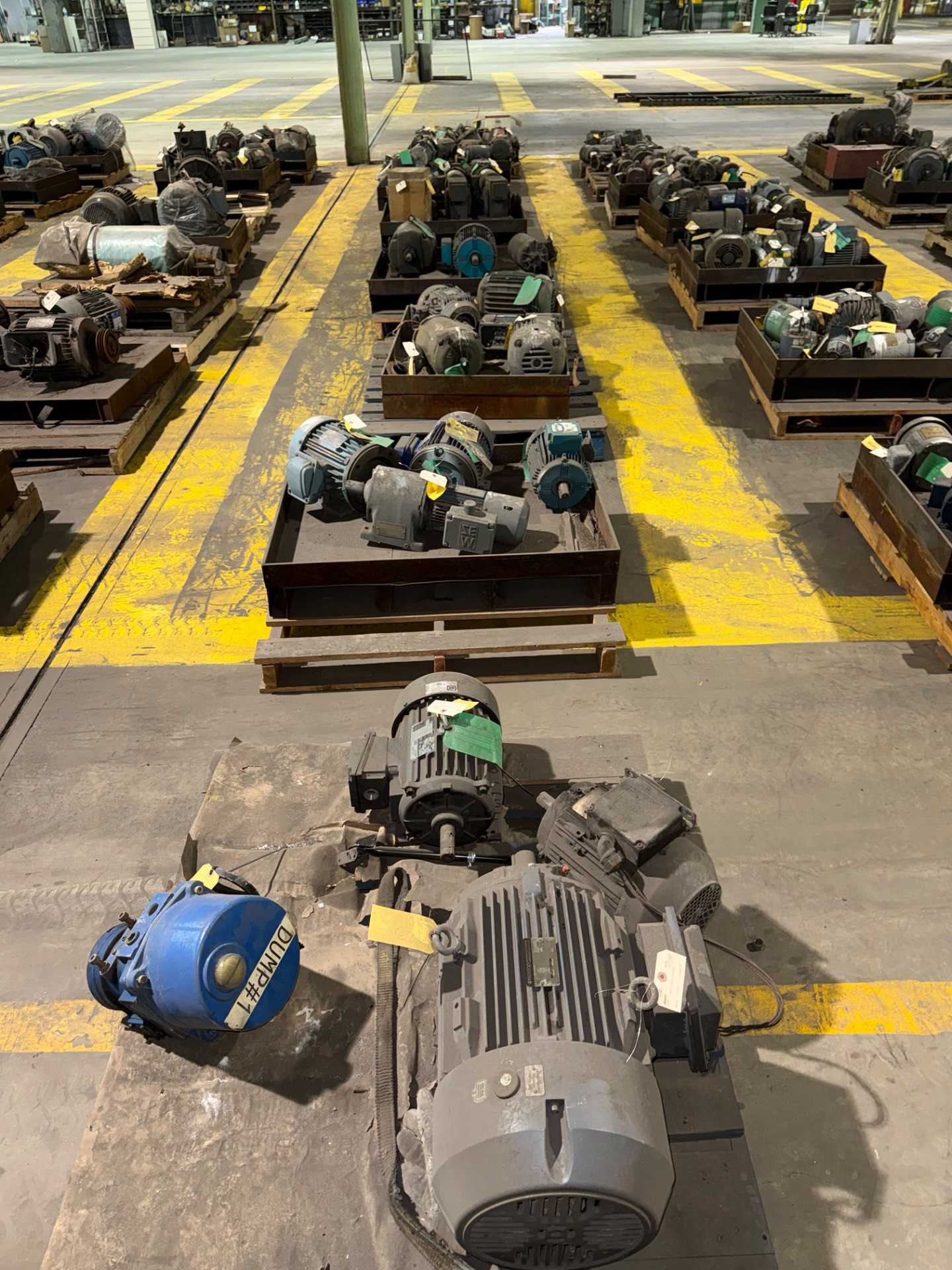BULK QTY OF ELECTRIC MOTORS - ELECTRIC MOTORS