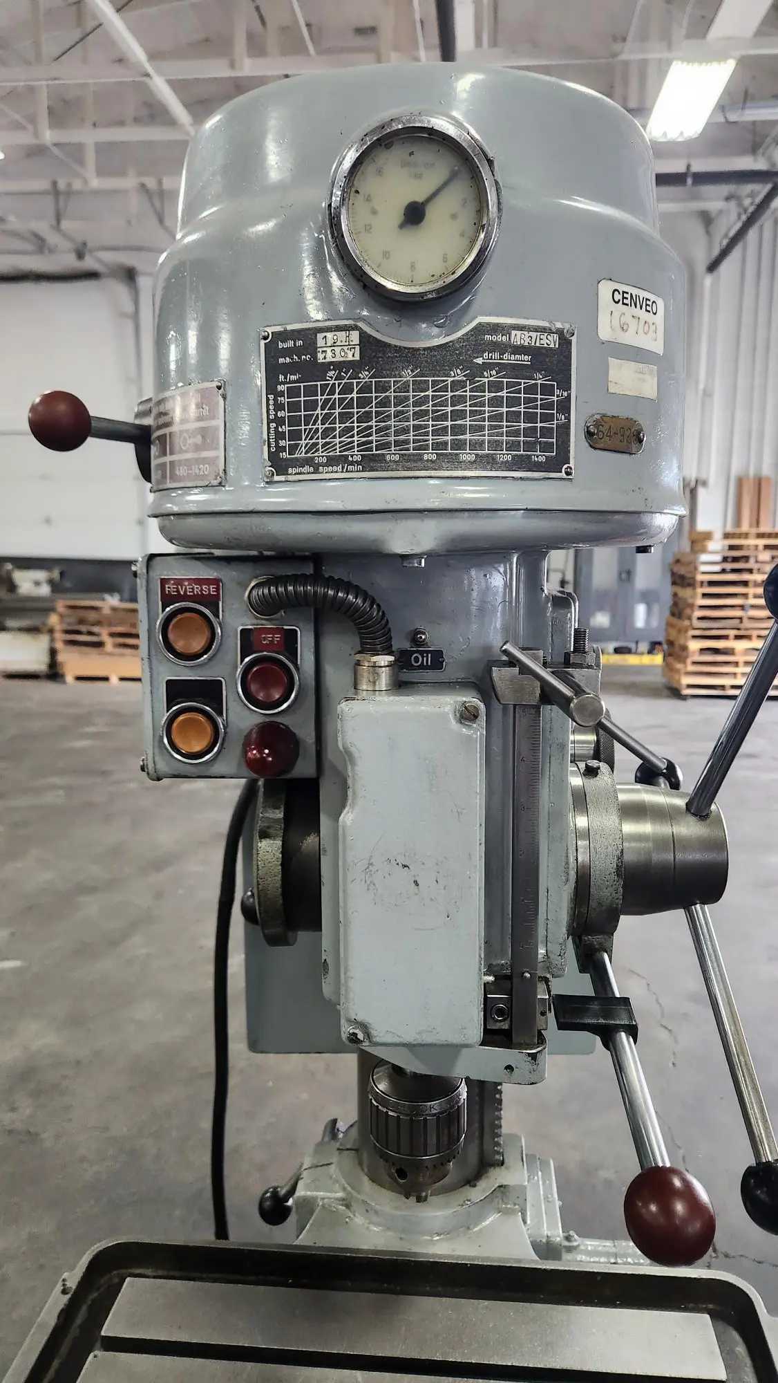 ALZMETALL AB3 ESV DRILL PRESS (DISTANCE MAX: 11 1/4"; TABLE SIZE: 22" X 24"; QUILL STROKE: 6") - UPRIGHT DRILL PRESSES