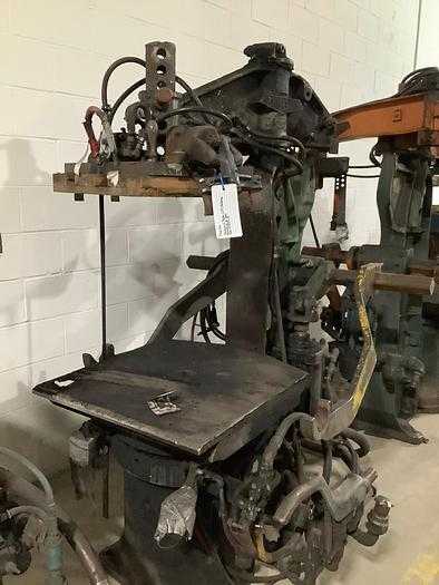 OSBORN 3161 ROTA-LIFT MOLDING MACHINE, TABLE 27.5X29IN, SQZ CYL 16IN, JOLT 2500LBS, WT 3550LBS - FOUNDRY MOLDING MACHINES