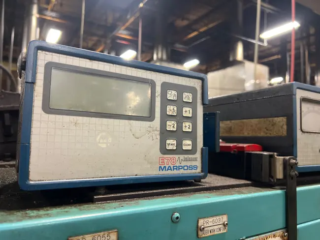 IZUMI KINZOKU KN-312B CYLINDRICAL GRINDER - undefined