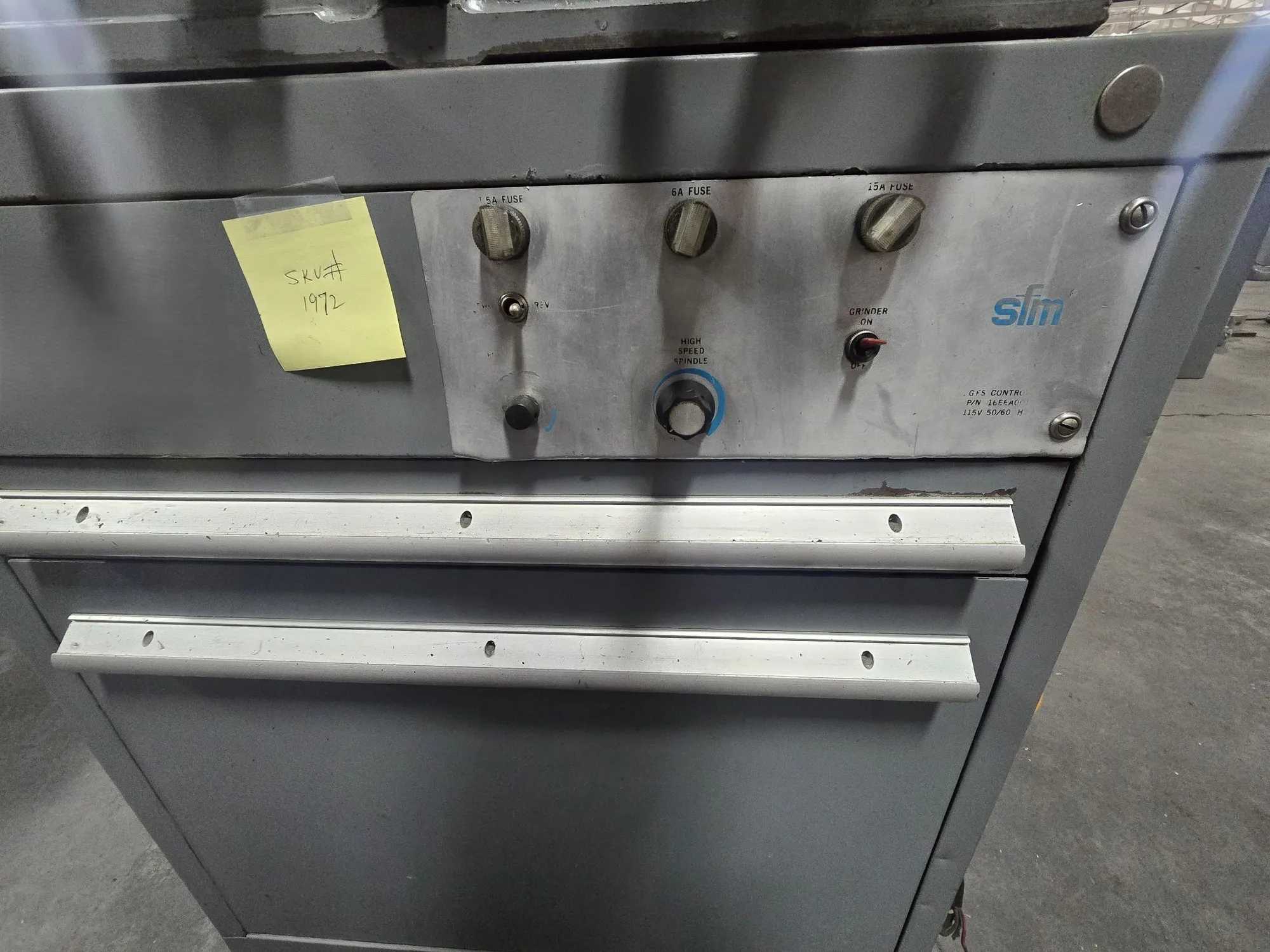 ROYAL OAK RO BENCH GRINDER WITH FIXTURE SUPPORT AND CABINET (5-1/2" MAX DIA.) - BENCH GRINDERS