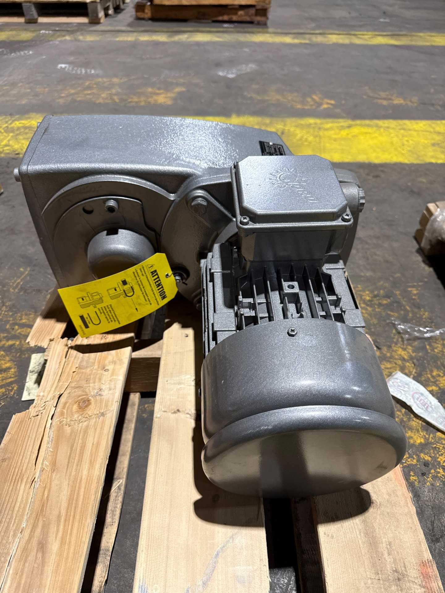 2021 NORD SK4282AZBH-100LP/4 PARALLEL SHAFT GEARMOTOR 3HP, 55RPM - GEARMOTOR