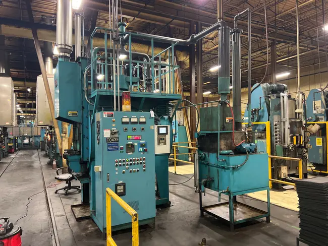 KOYO LINDBERG 243624-E9S TEMPERING FURNACE - undefined