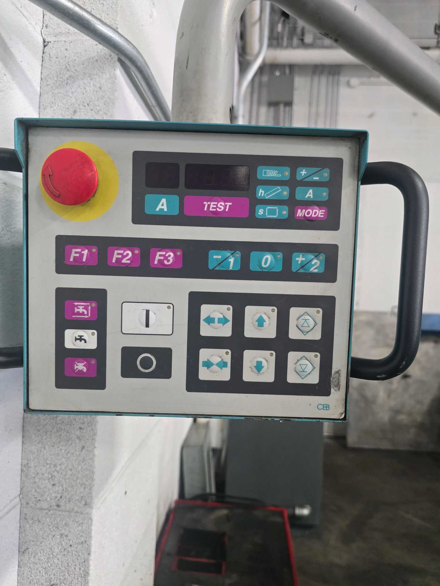 KALAMAZOO MACHINE TOOL C 370 CIRCULAR SAWING MACHINE WITH VARIABLE BLADE SPEED & 3HP MOTOR - CIRCULAR SAWS