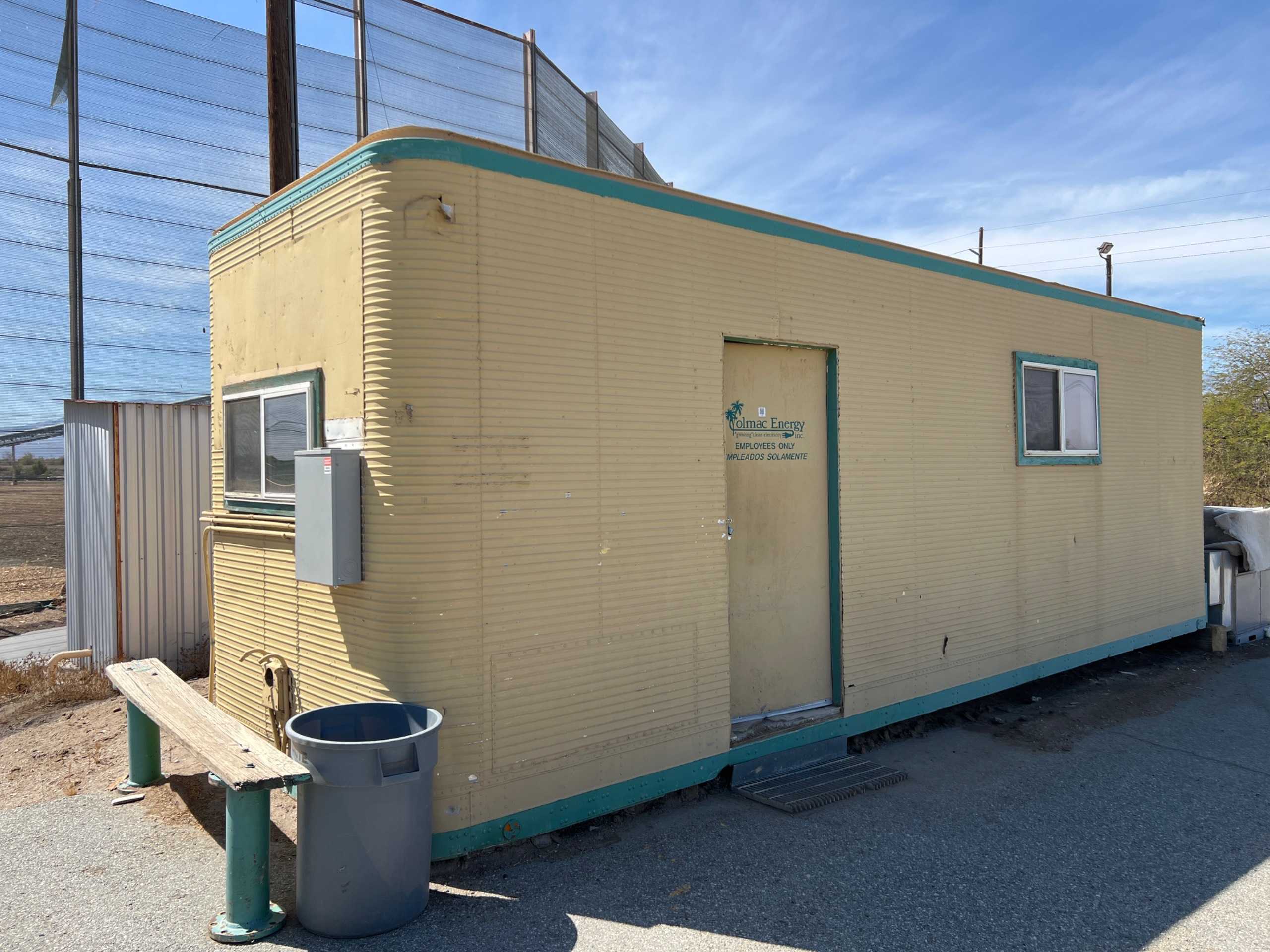 25' TRAILER WITH AC UNIT - MISCELLANEOUS