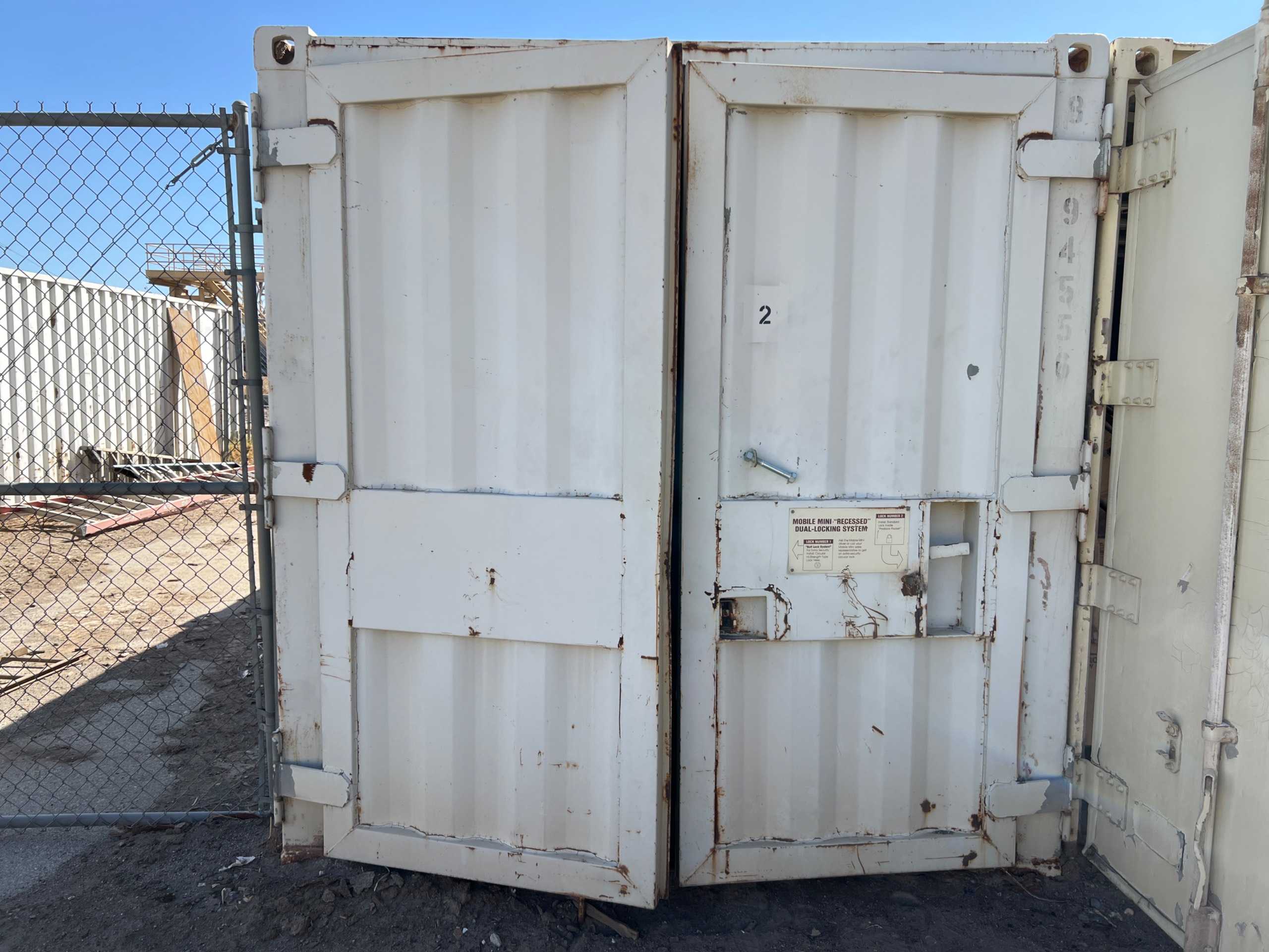 STORAGE CONTAINER