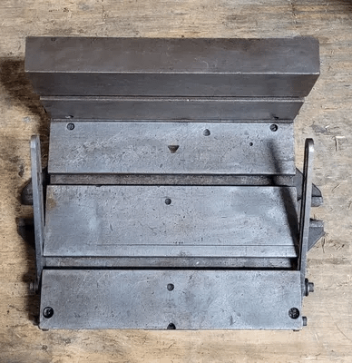 BRIDGEPORT TRI-SINE TABLE TITLED ANGLE PLATE - MACHINE TOOLING