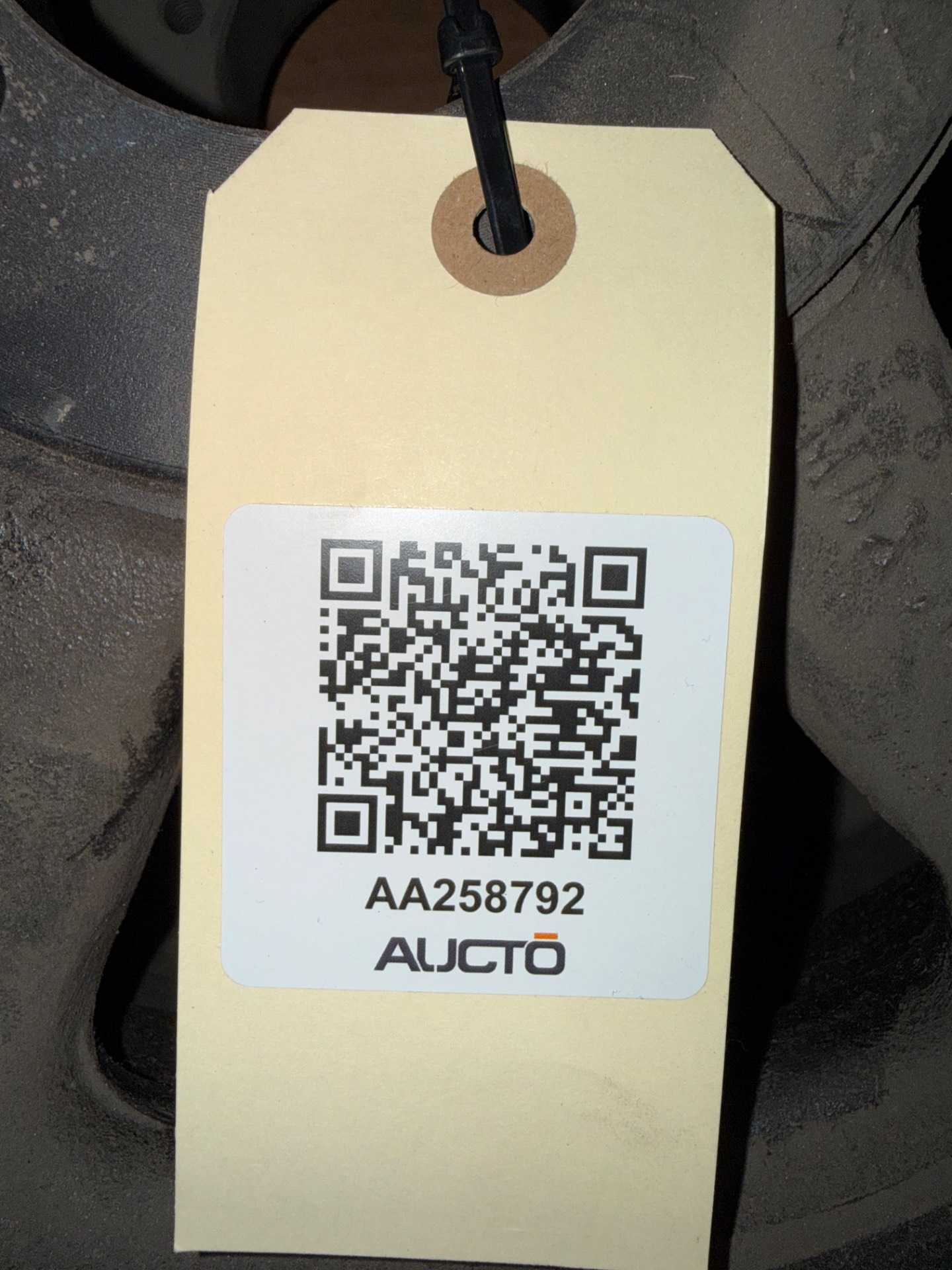 Bulk QTY of Bushings, Couplings, Pulleys & Industrial Parts - INDUSTRIAL PARTS