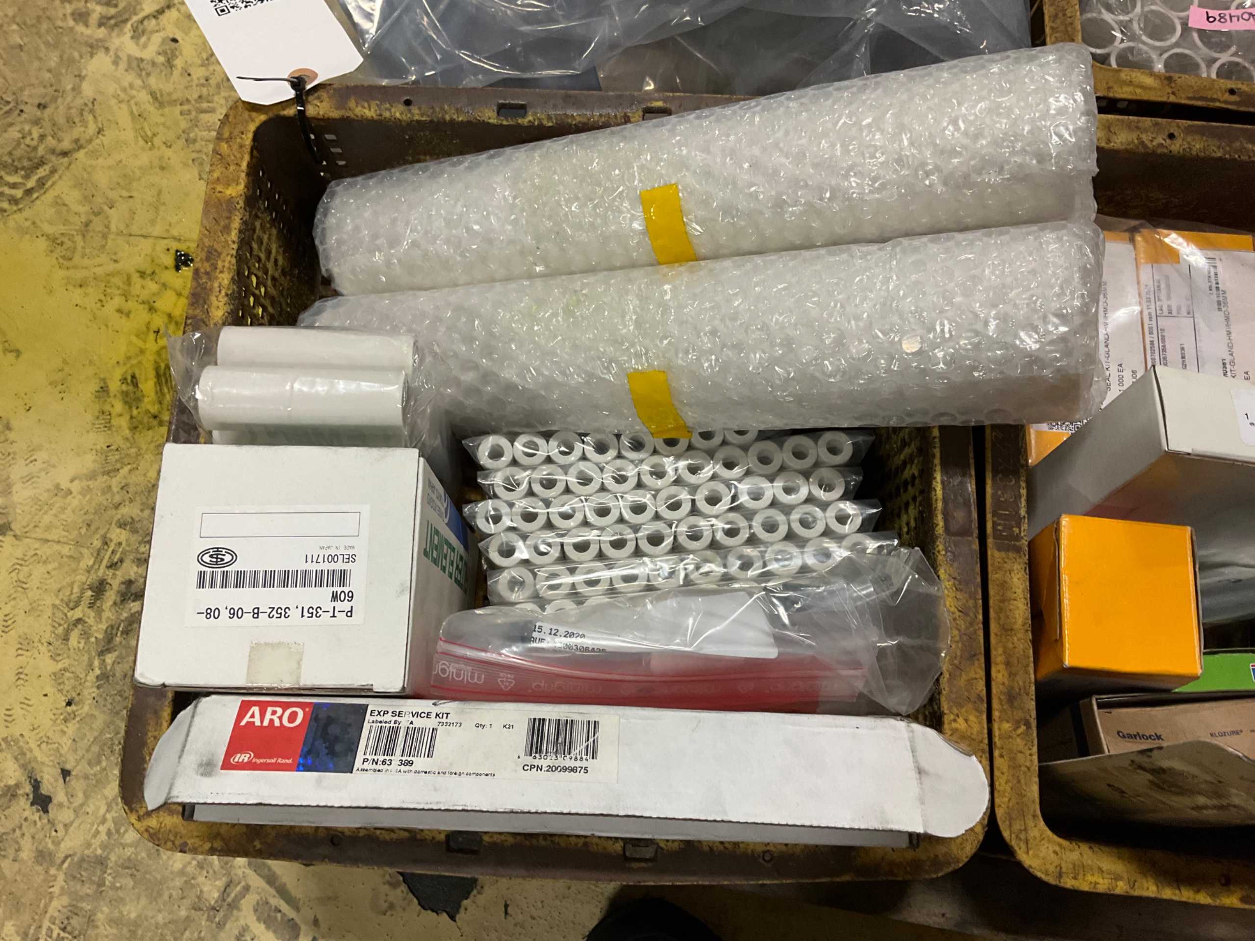 BULK QTY OF INDUSTRIAL PARTS - INDUSTRIAL PARTS