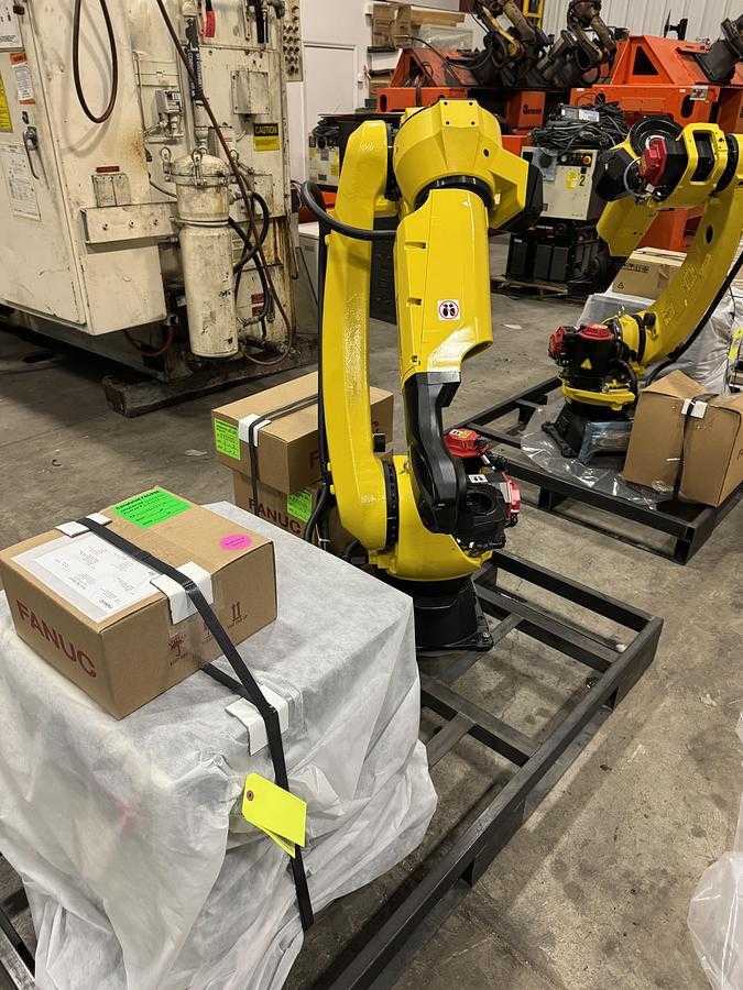 2021 FANUC ARC MATE 120ID ARTICULATED ROBOT, 25KG PAYLOAD, 1831MM REACH, R-30IB PLUS CONTROL - ARTICULATED ROBOTS