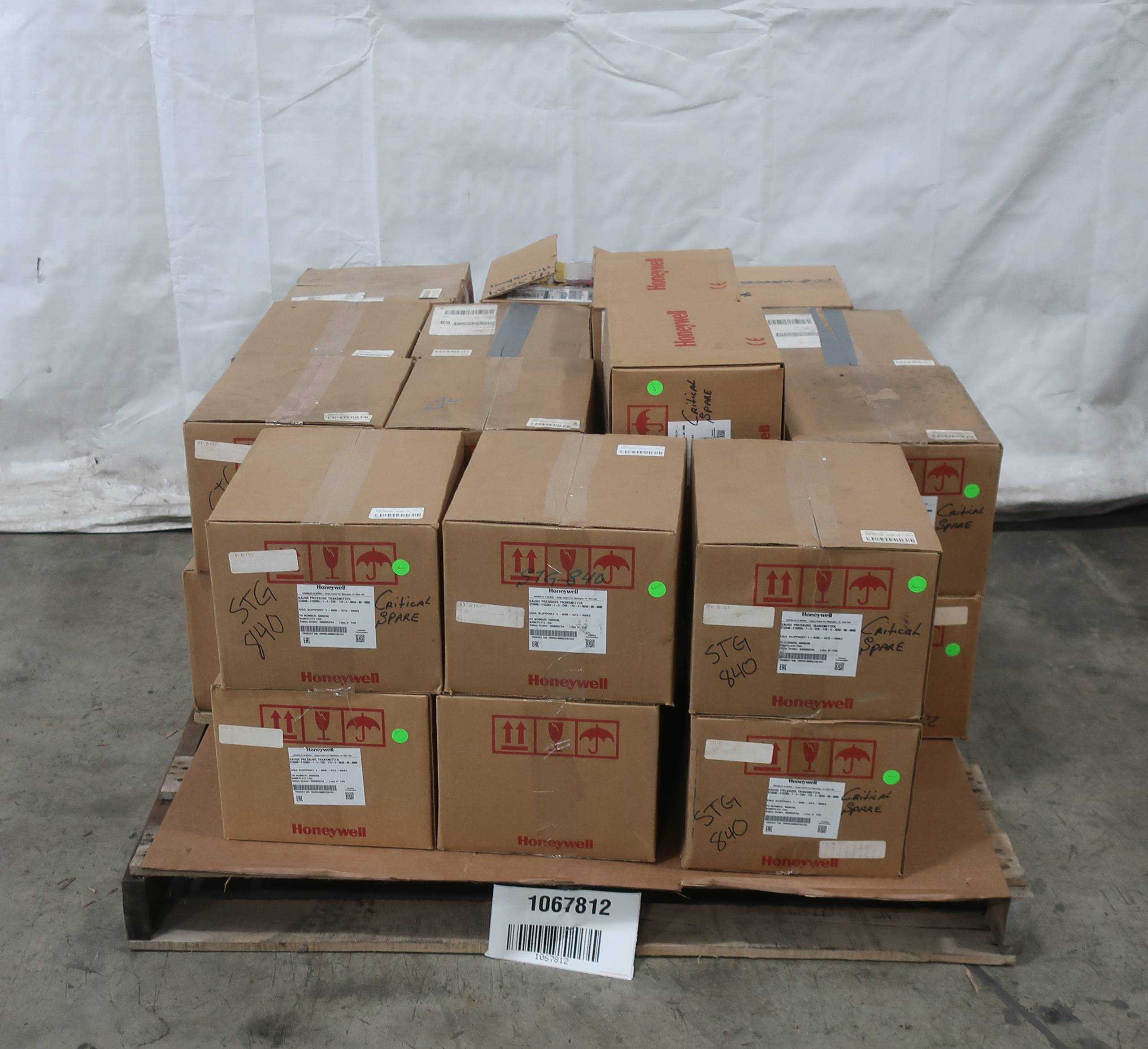 PALLET OF ASSORTED HONEYWELL GAGE PRESSURE TRANSMITTERS - PRESSURE TRANSMITTER