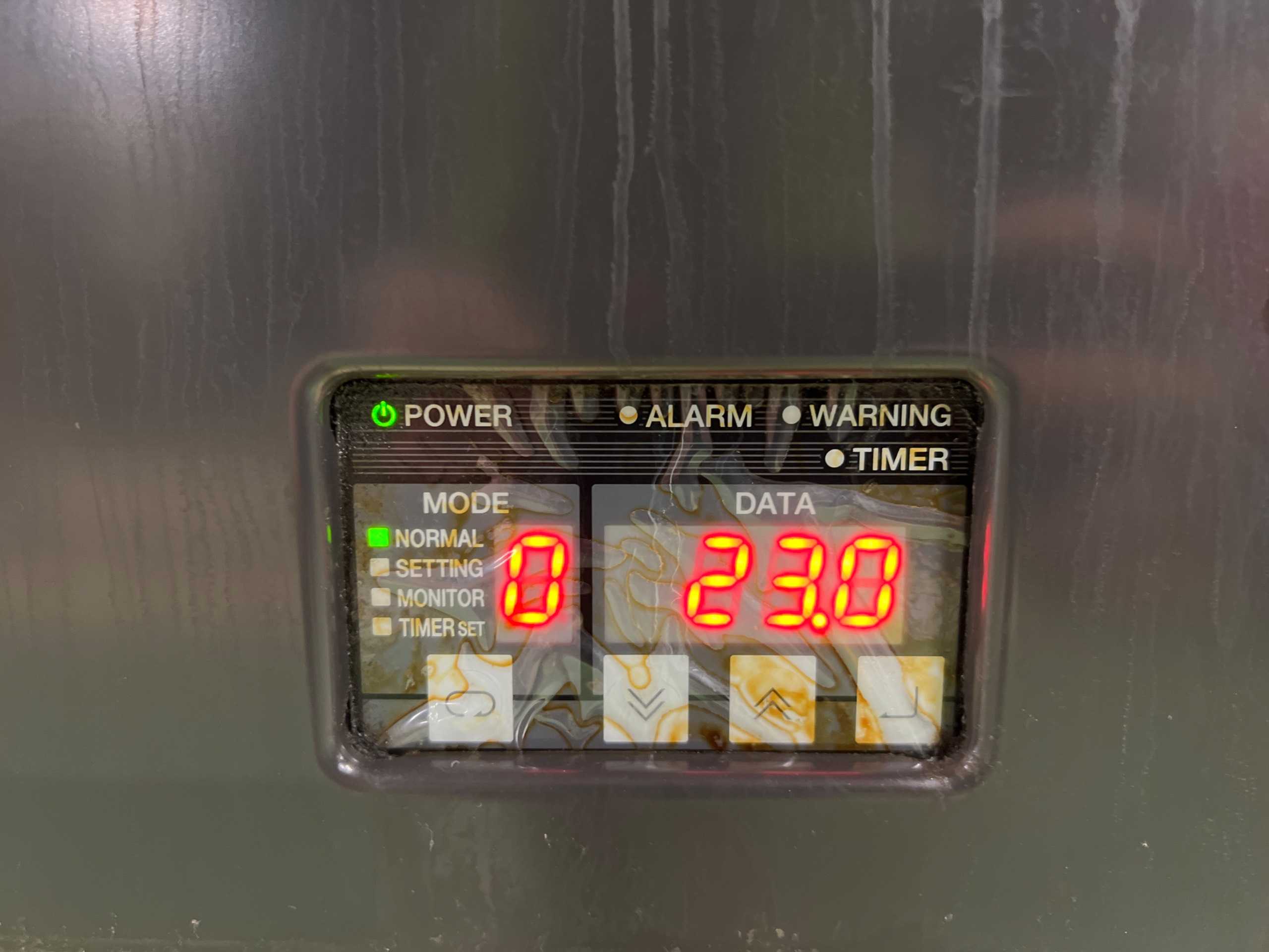 2003 IZUMI KINZOKU KN-312B CYLINDRICAL GRINDER - CYLINDRICAL GRINDERS