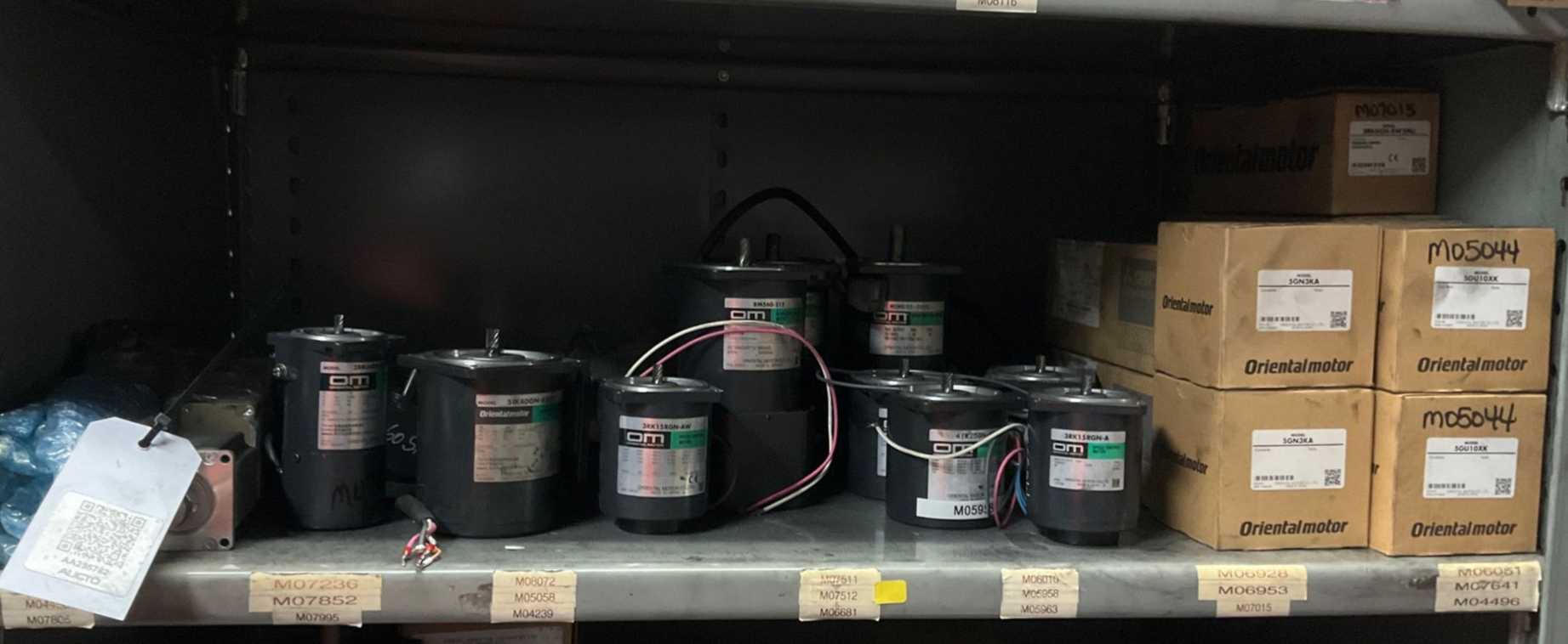 BULK QTY OF INDUSTRIAL PARTS - INDUSTRIAL PARTS