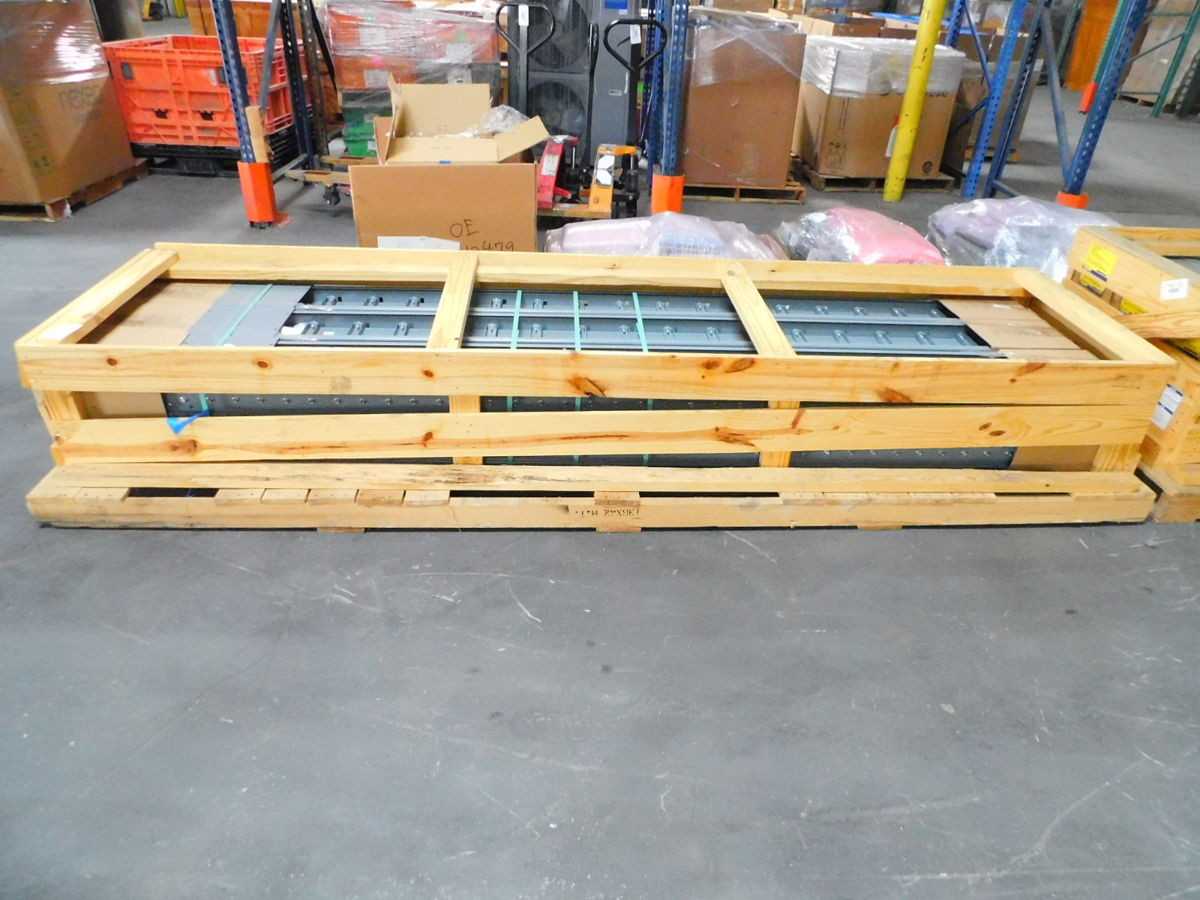 LOT OF 6 SQUARE D AFH2316G10STM I-LINE II FEEDER ALUMINUM BUSWAY 600V, 1600A, 3P3W,10FT. - BUSWAY