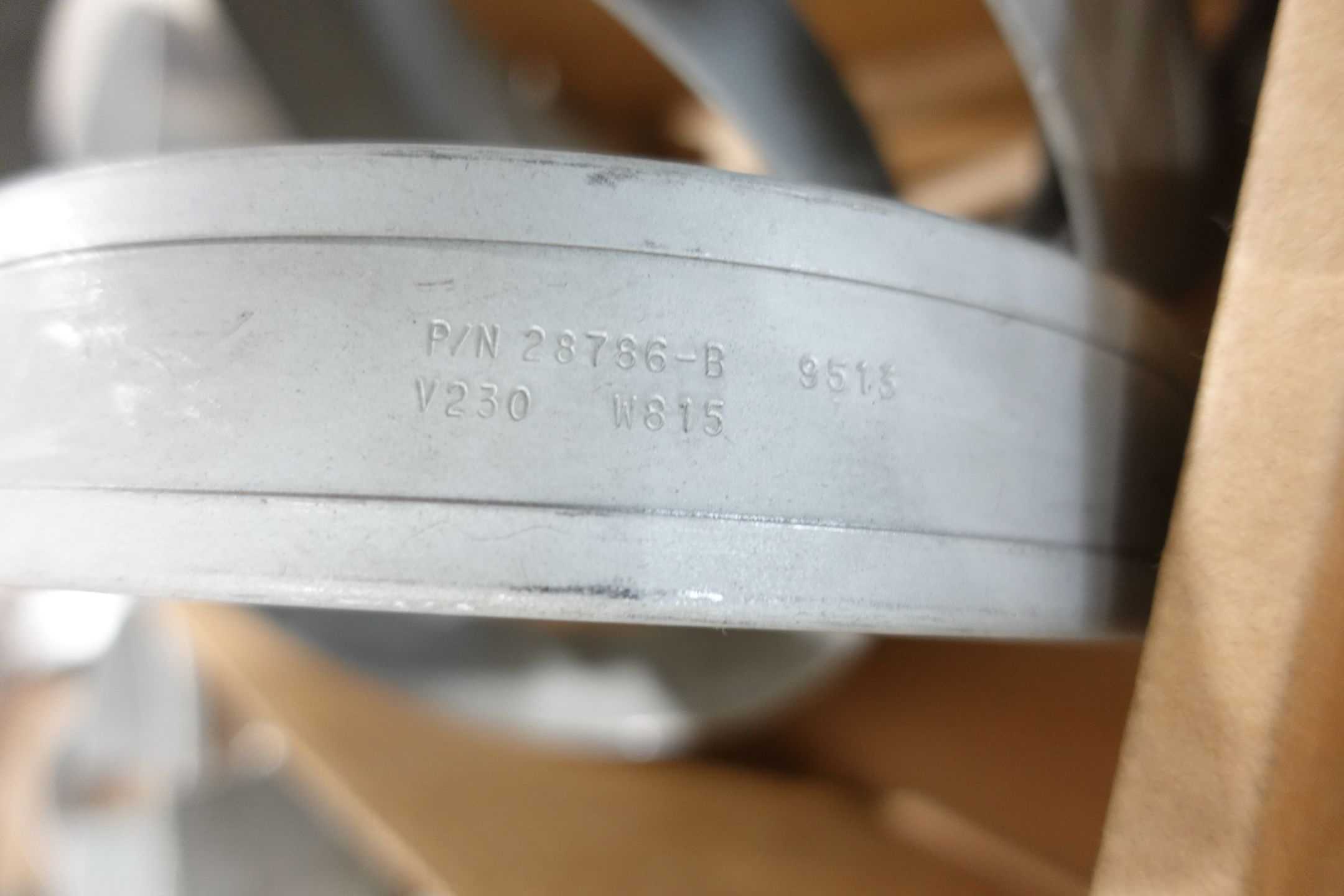 2 PALLETS OF ASSORTED STAINLESS STEEL BAND HEATERS - BAND HEATER