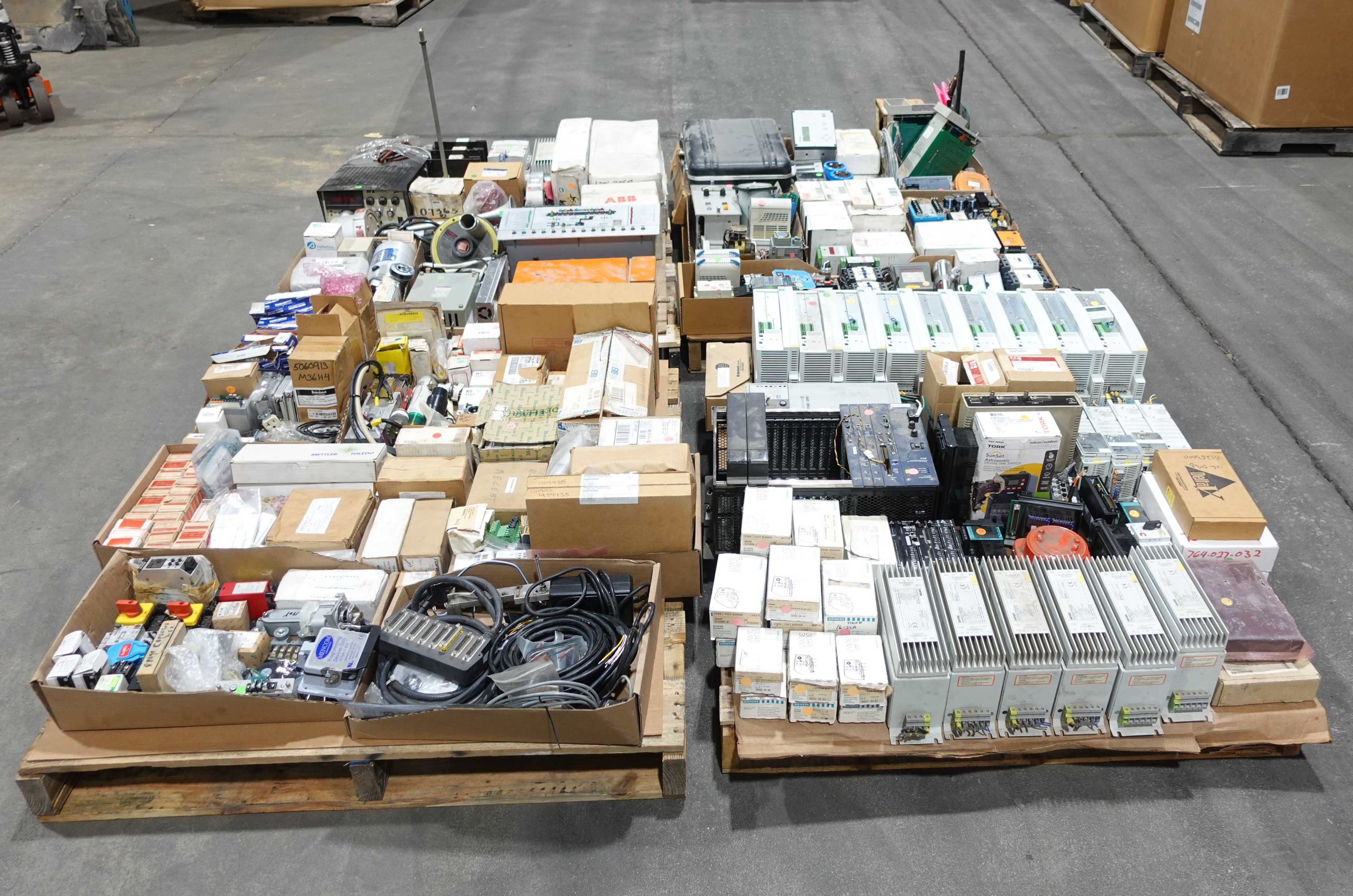4 PALLETS OF ASSORTED AUTOMATION AND ELECTRICAL CONTROLS