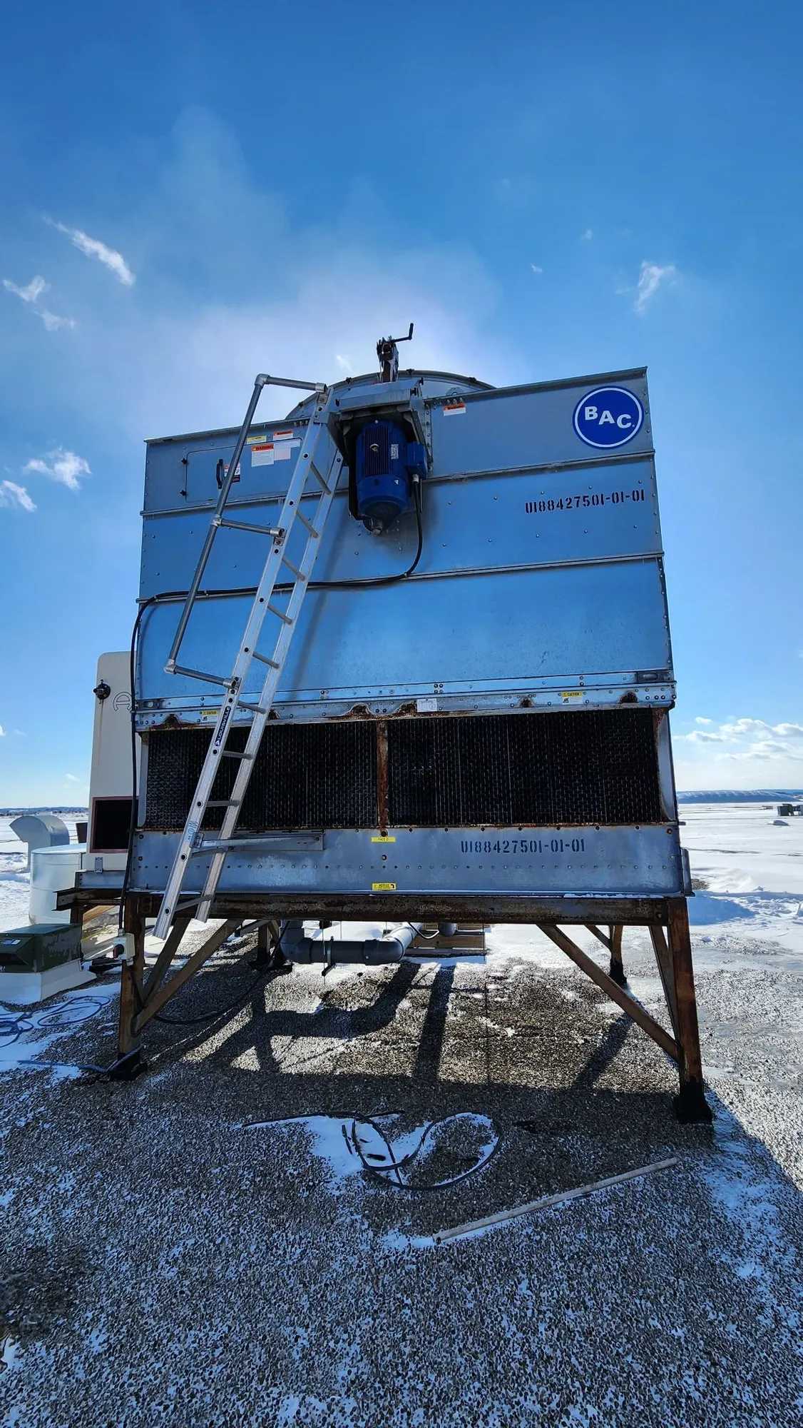 2019 BERG TT-66.5-2(25)-PHE COOLING SYSTEM, 575V, 3PH, 45HP, BAC PT2-0812A-2M1-X TOWER - COOLING EQUIPMENT