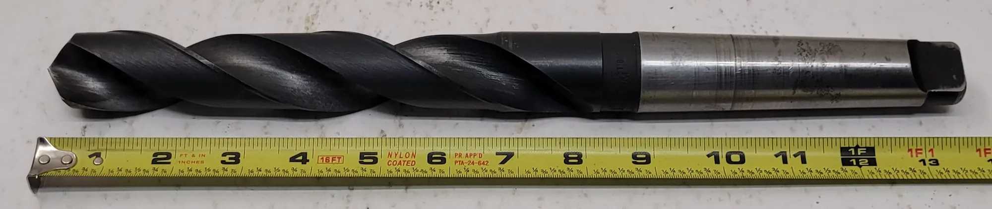 CLEVELAND DRILL CO. CLE-FORGE TAPER SHANK DRILL BIT, 1-15/64" SIZE, 4MT SHANK - MACHINE TOOLING