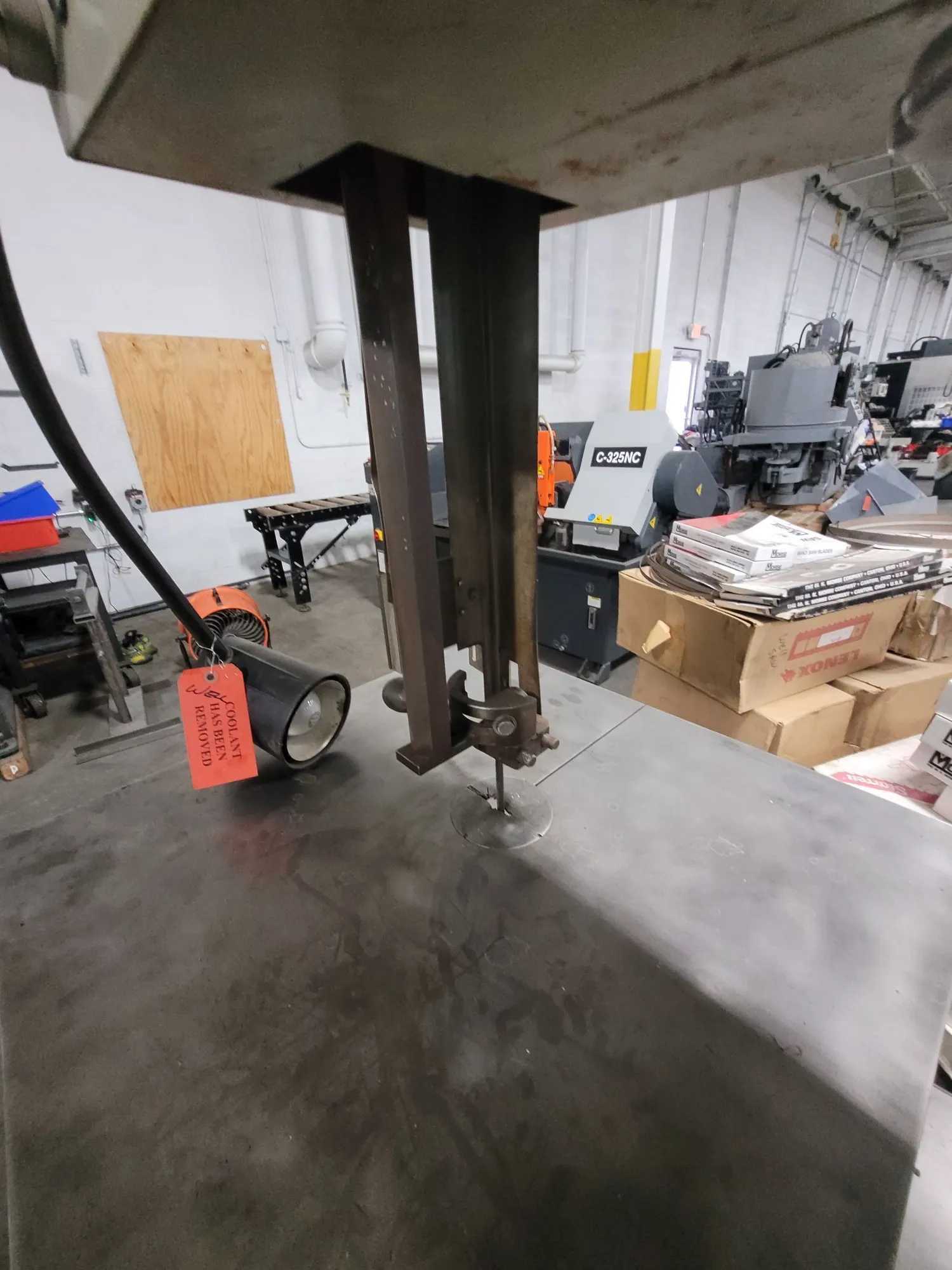 WELLSAW V20 VERTICAL BANDSAW - VERTICAL BAND SAWS