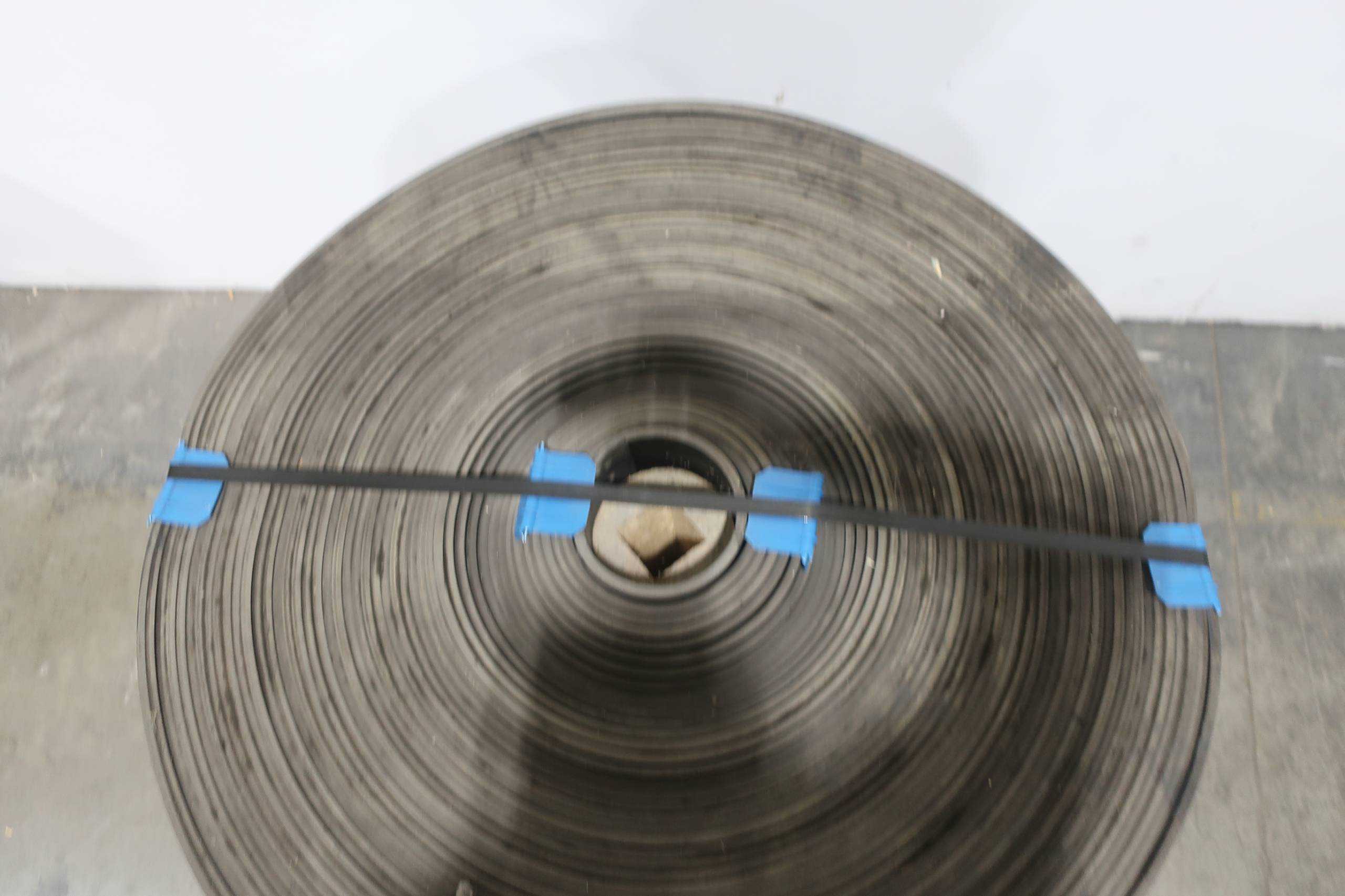 SKU 1755555 - RUBBER CONVEYOR BELT, 30 IN WIDE, 3/8 IN THICK, 255 FT LONG, NEW - CONVEYOR PARTS
