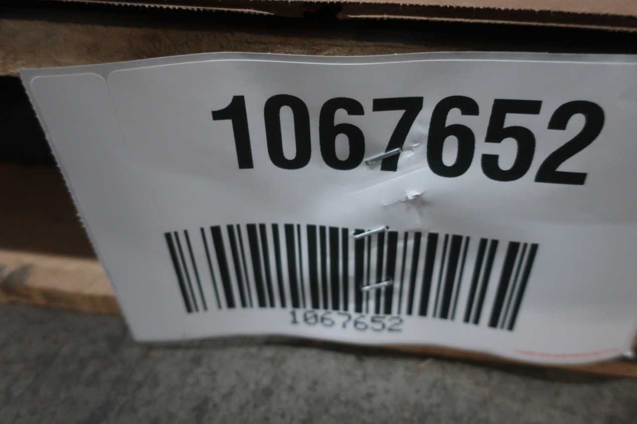 SKU 1067652 -2 PALLETS OF ASSORTED CORDSET CABLES