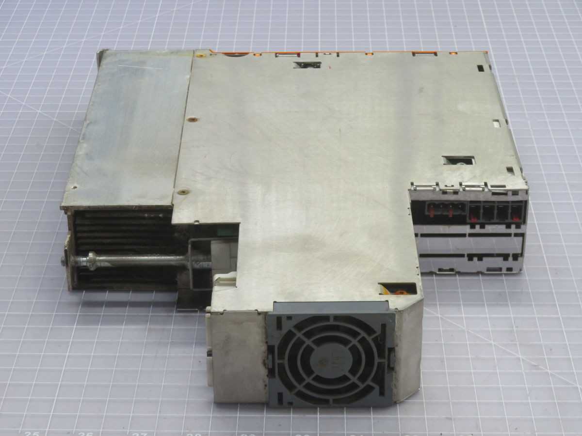 B&R 8BVI0028HWS0.000-1 INVERTER, 0.6 KW OUTPUT, 24 VDC OUTPUT, 750 VDC BUS, 1.4 KG WEIGHT - POWER INVERTERS
