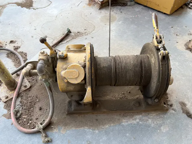 INGERSOLL RAND AIR TUGGER SYSTEM - undefined