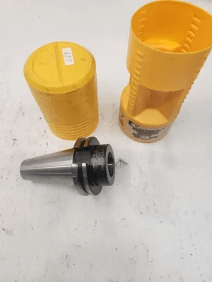 KENNAMETAL CV40TA1137 TAP CHUCK ADAPTER WHISTLE NOTCH STYLE SHORT TA CAT 40 - MACHINE TOOLING