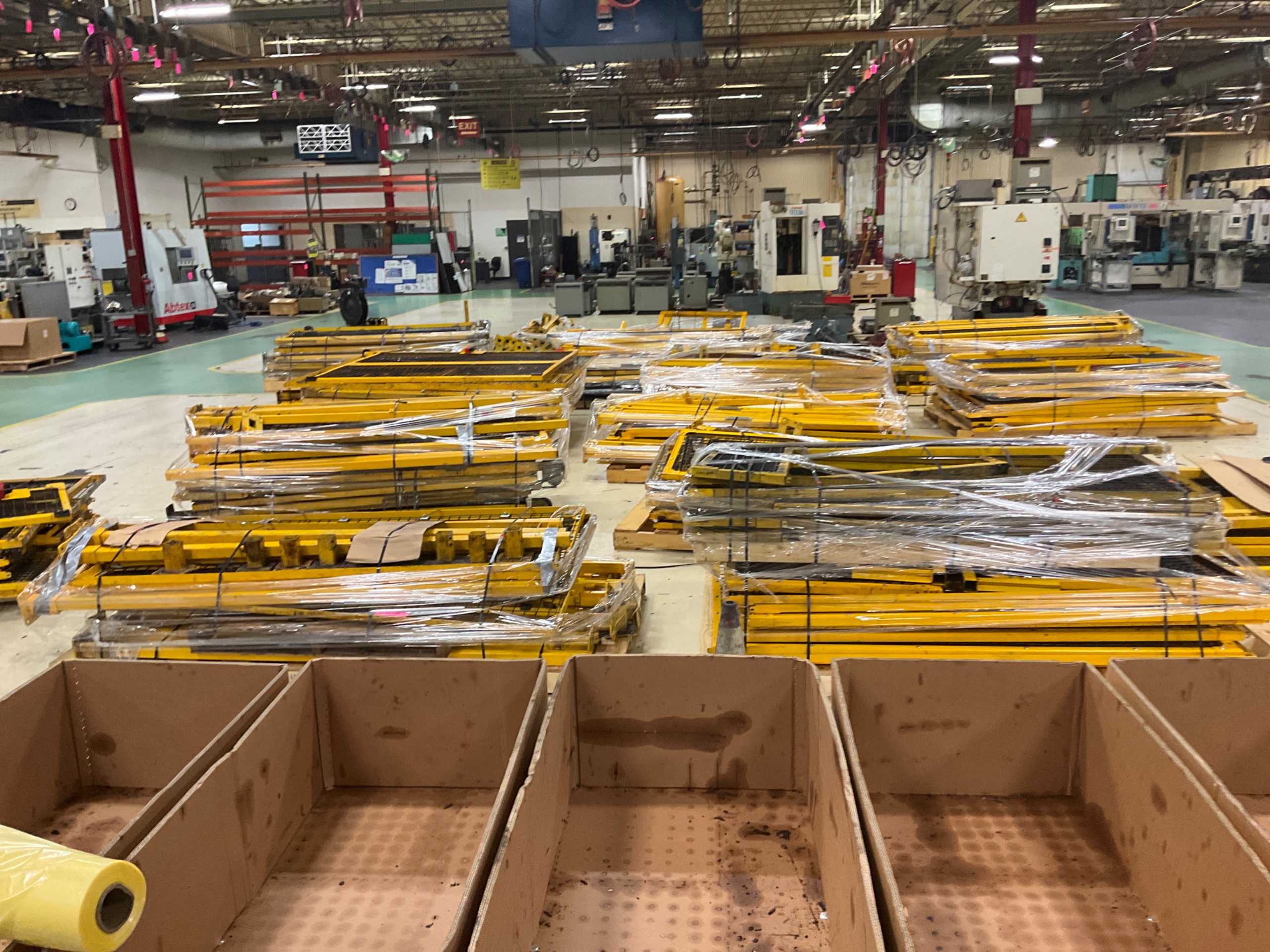 BULK QTY OF SAFETY FENCE - SAFETY EQUIPMENT