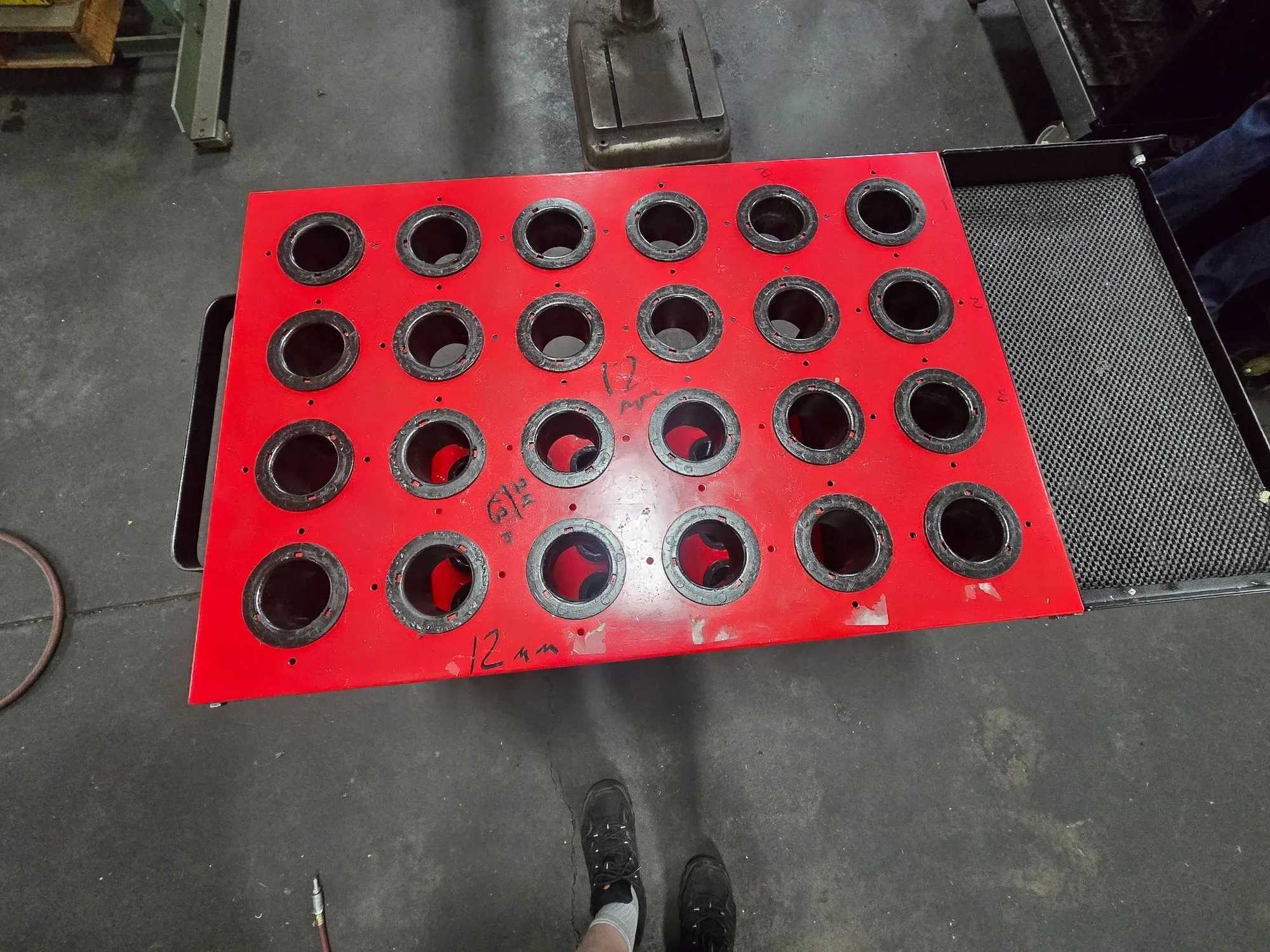 HUOT 40 TAPER TOOLSCOOT CNC TOOL CART - 48 TOOL CAPACITY - TOOL STORAGE