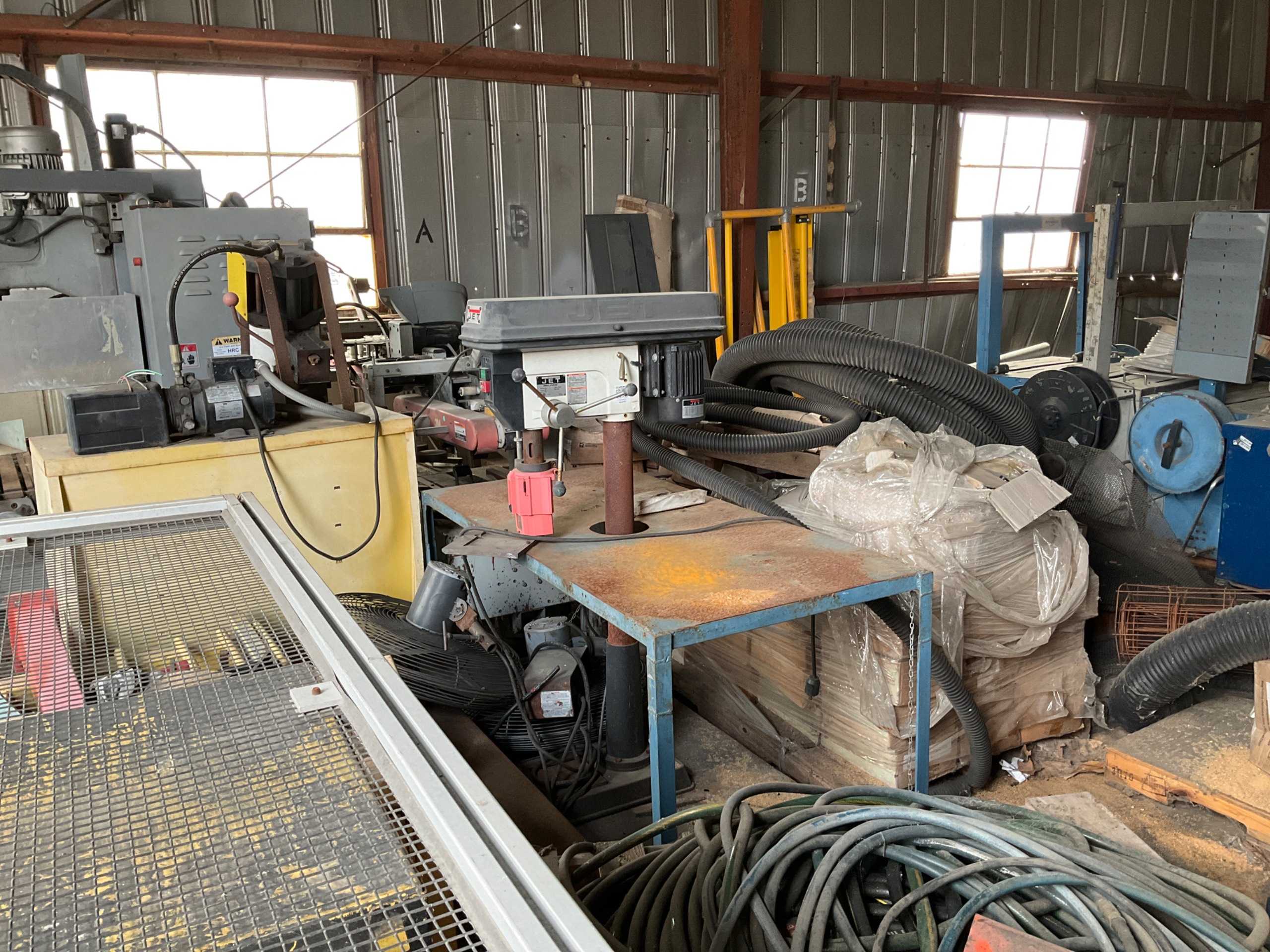 JET JDP-17MF UPRIGHT DRILL PRESS - UPRIGHT DRILL PRESSES