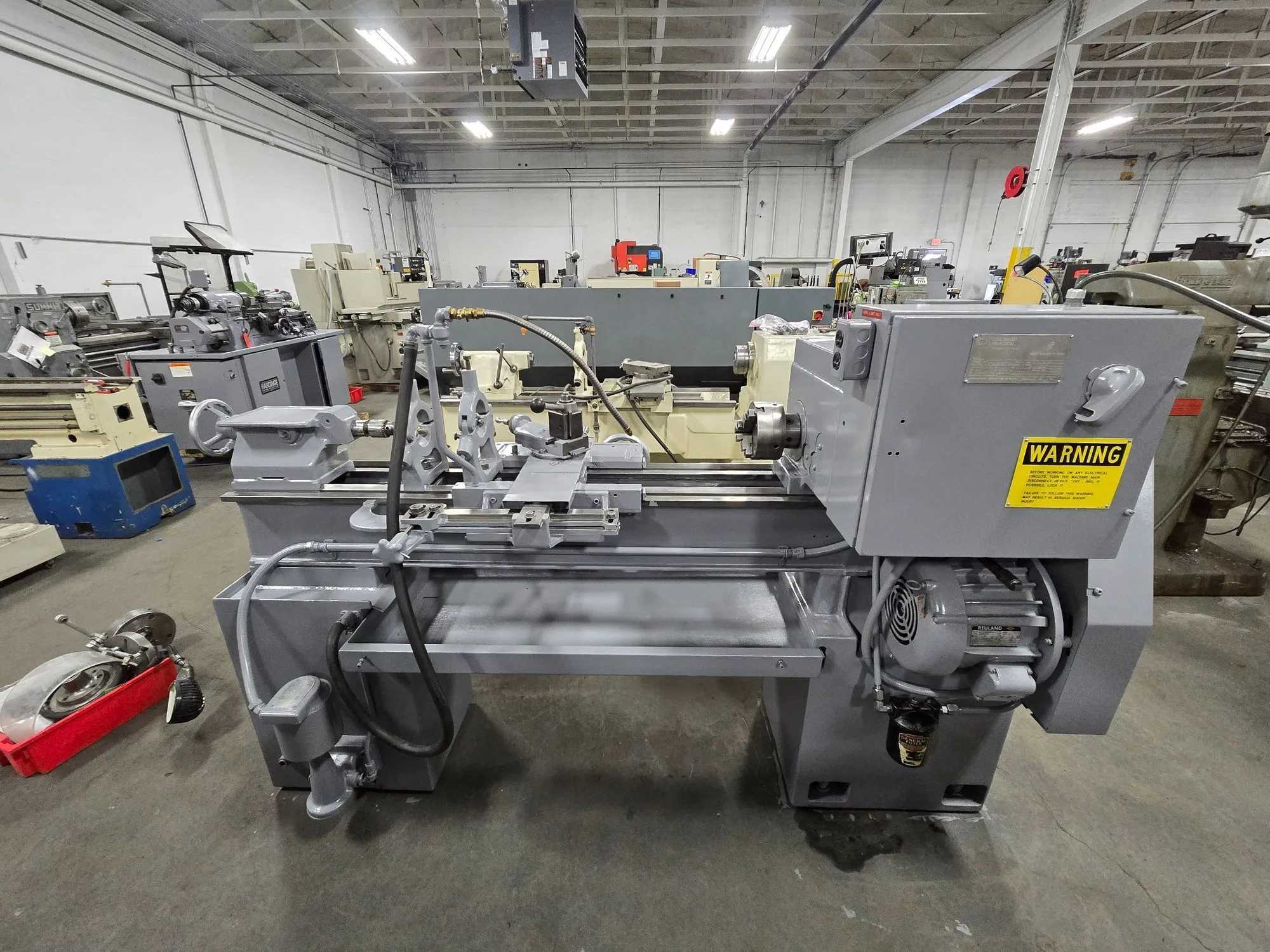 CINCINNATI HYDRASHIFT ENGINE LATHE 10X36 3HP 35-1200 RPM - MANUAL LATHES