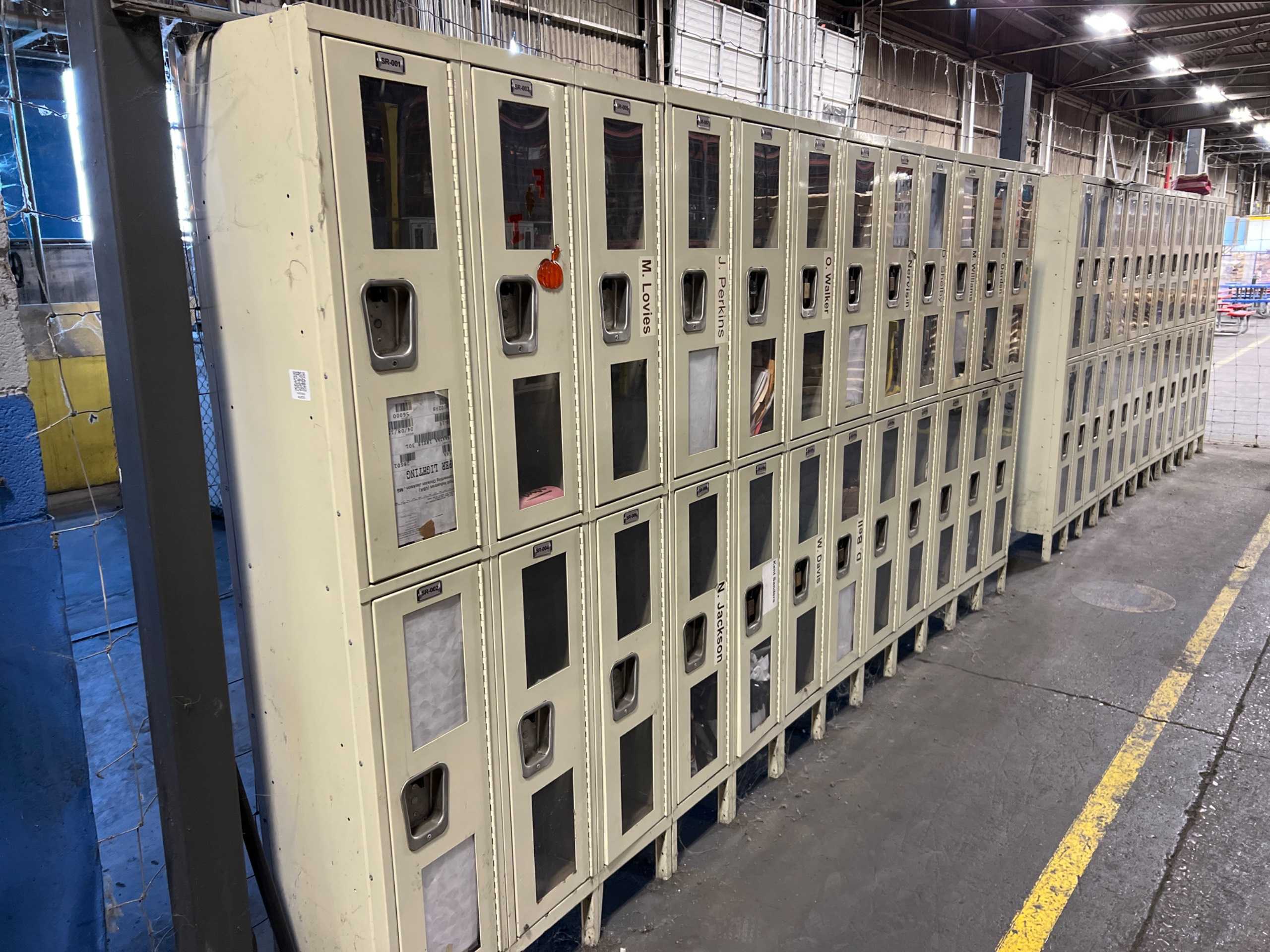 QTY 10: STORAGE CABINET - STORAGE CABINET
