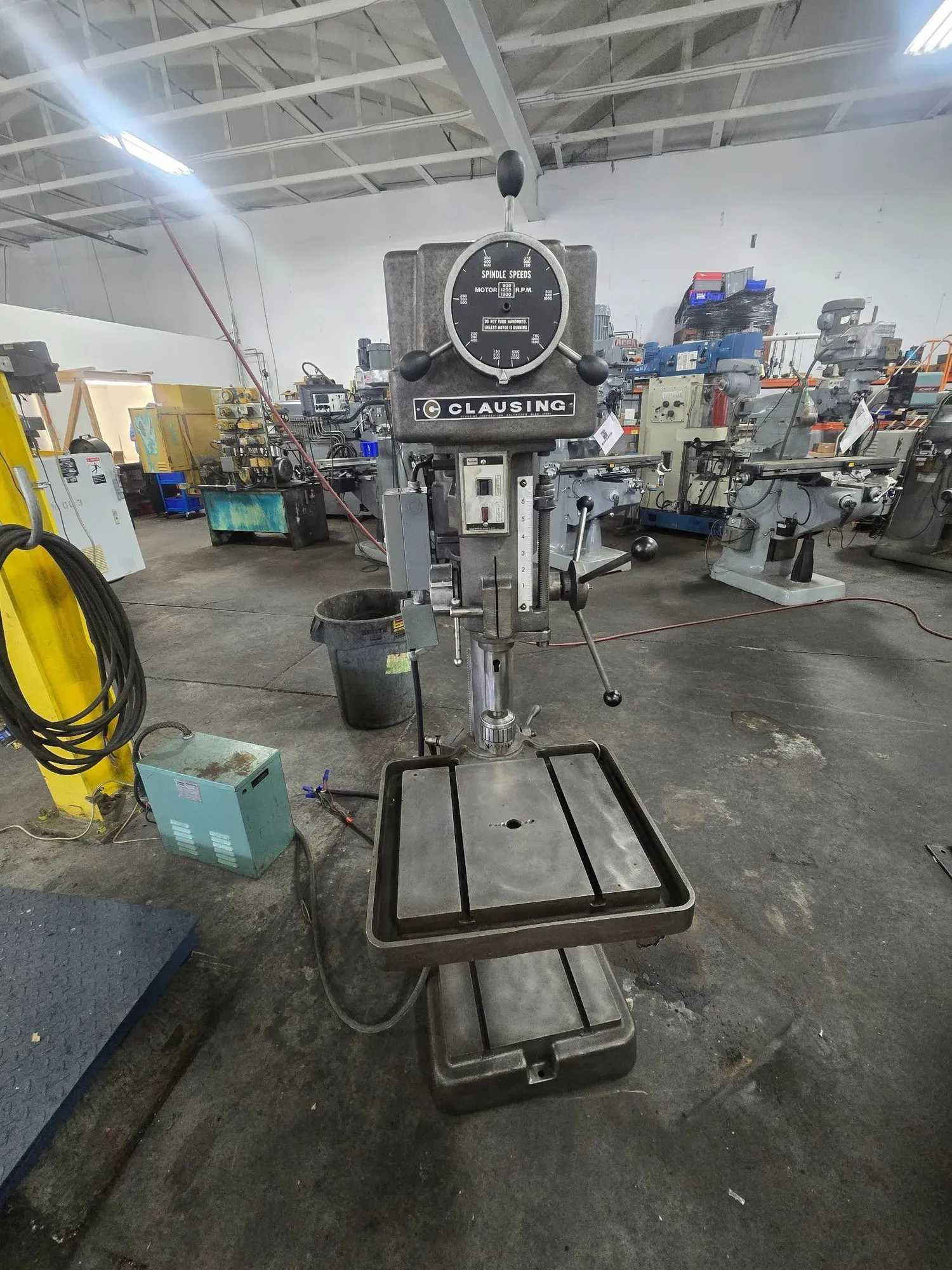 CLAUSING 2275 20-INCH HEAVY-DUTY FLOOR-STYLE DRILL PRESS, 1.5 HP, #3 MT SPINDLE, 460V/3PH - UPRIGHT DRILL PRESSES