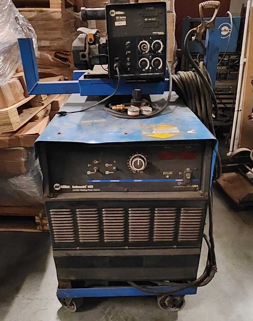 MILLER DELTAWELD 452 WELDER - WELDERS