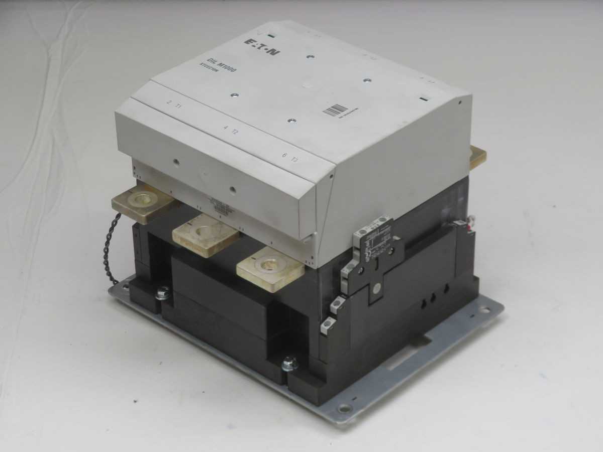 EATON DIL M1000 XTCEC10N, MOTOR STARTER, 3-POLE, 1000A AC-3 RATED CURRENT, 1200A AC-1 THERMAL - MOTOR STARTERS