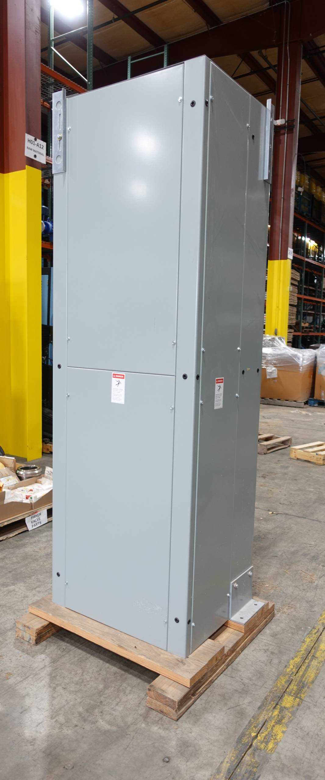 2013 EATON POW-R-LINE SWITCHBOARD, 120/240V, 1 PH, 3 W - POWER DISTRIBUTION SWITCHGEAR