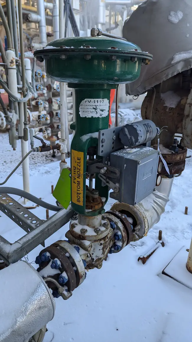 FISHER ET CONTROL VALVE & 657 ACTUATOR ASSEMBLY - undefined