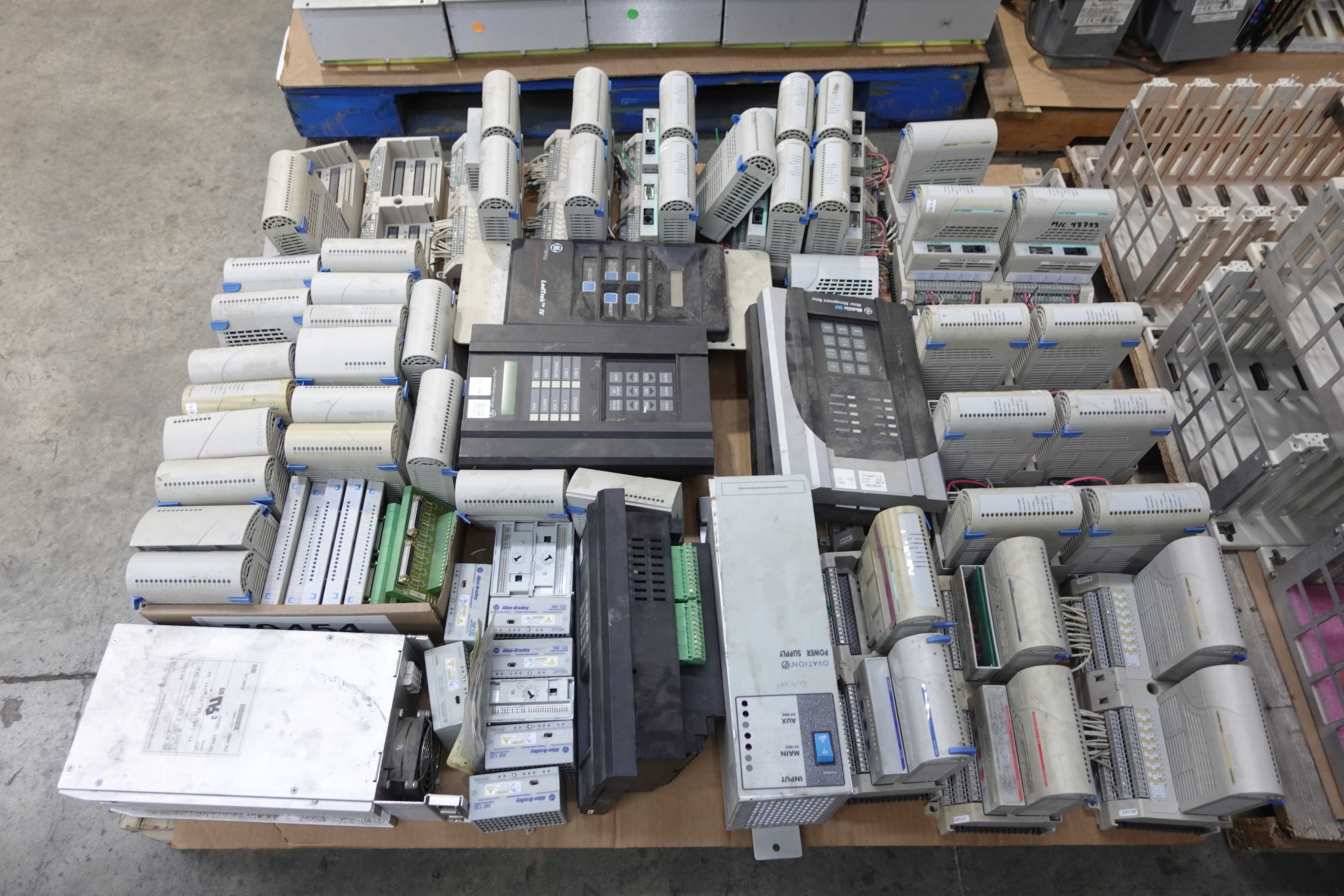 4 PALLETS OF ASSORTED CHASSIS, MODULES AND POWER SUPPLIES; OVATION, HONEYWELL, GE, MODICON - AUTOMATION & CONTROLS