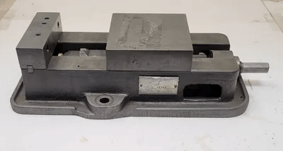 KURT D60 - 6" MACHINIST VISE - MACHINE TOOLING