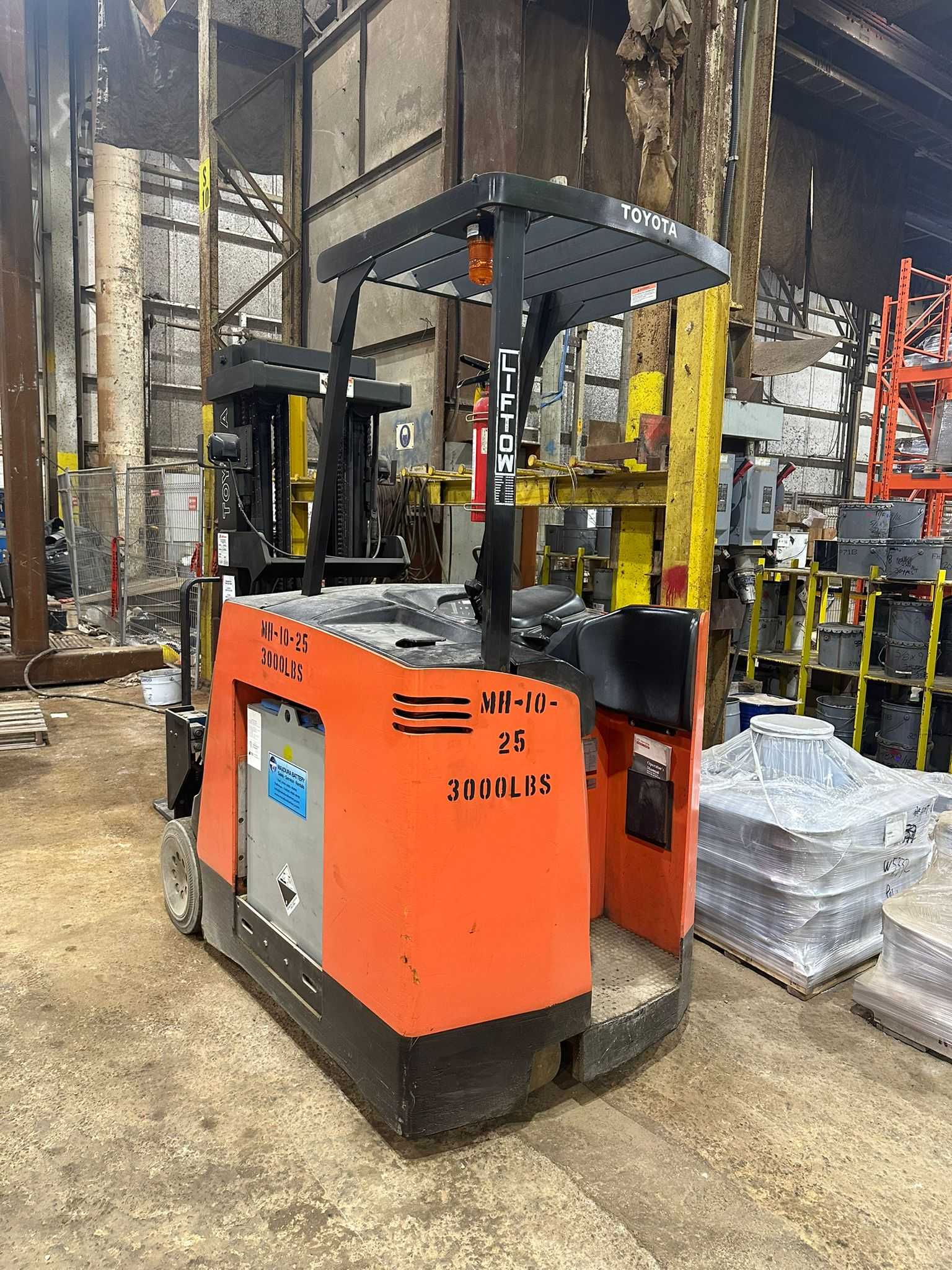 2009 TOYOTA 7BNCU25 FORKLIFT - FORKLIFT