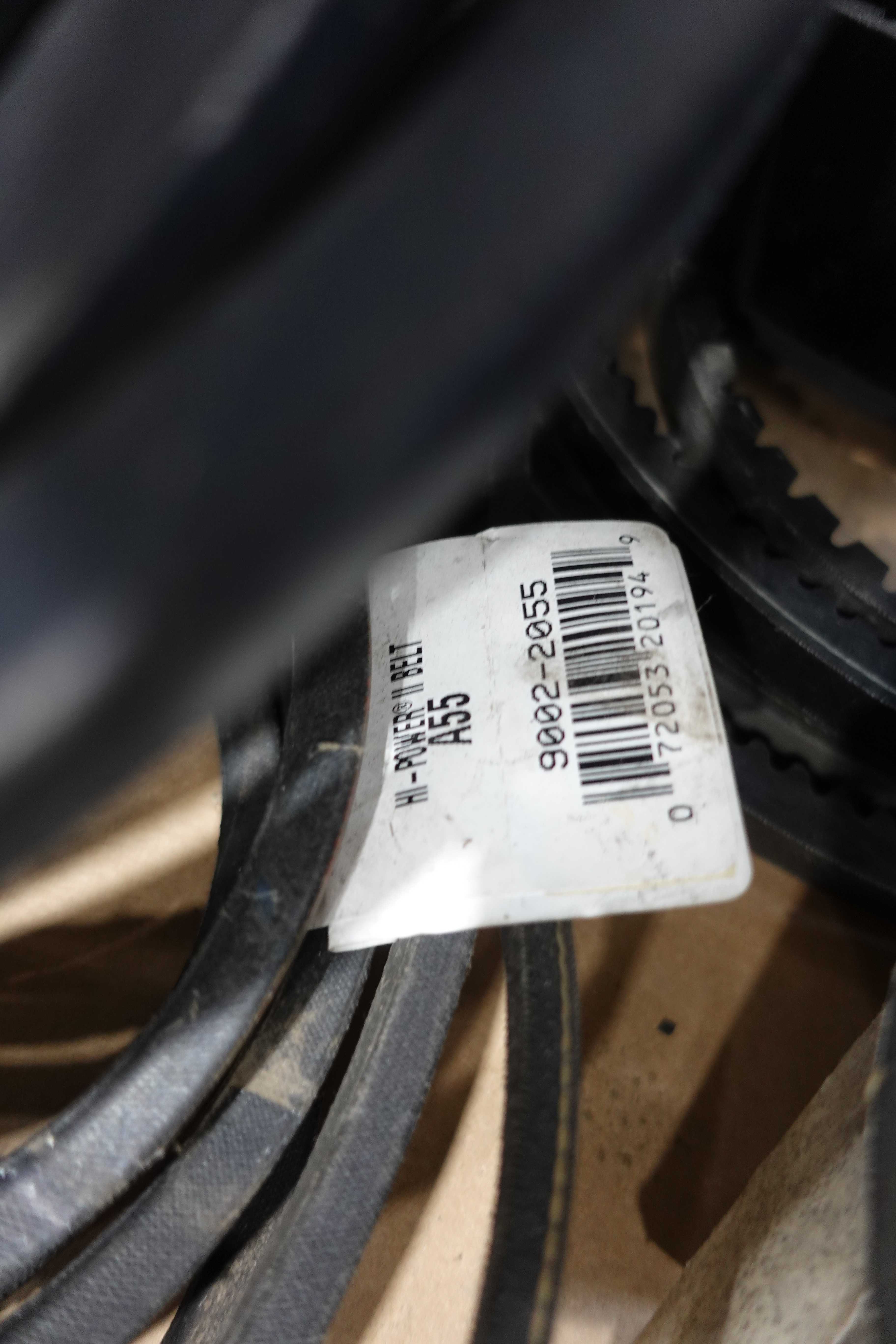 3 PALLETS OF ASSORTED V-BELTS - V-BELT