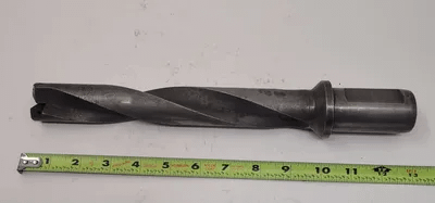 SANDVIK INDEXABLE COOLANT DRILL, OAL 13”, CUT DIA 1.35”, SHANK DIA 1.5” - MACHINE TOOLING
