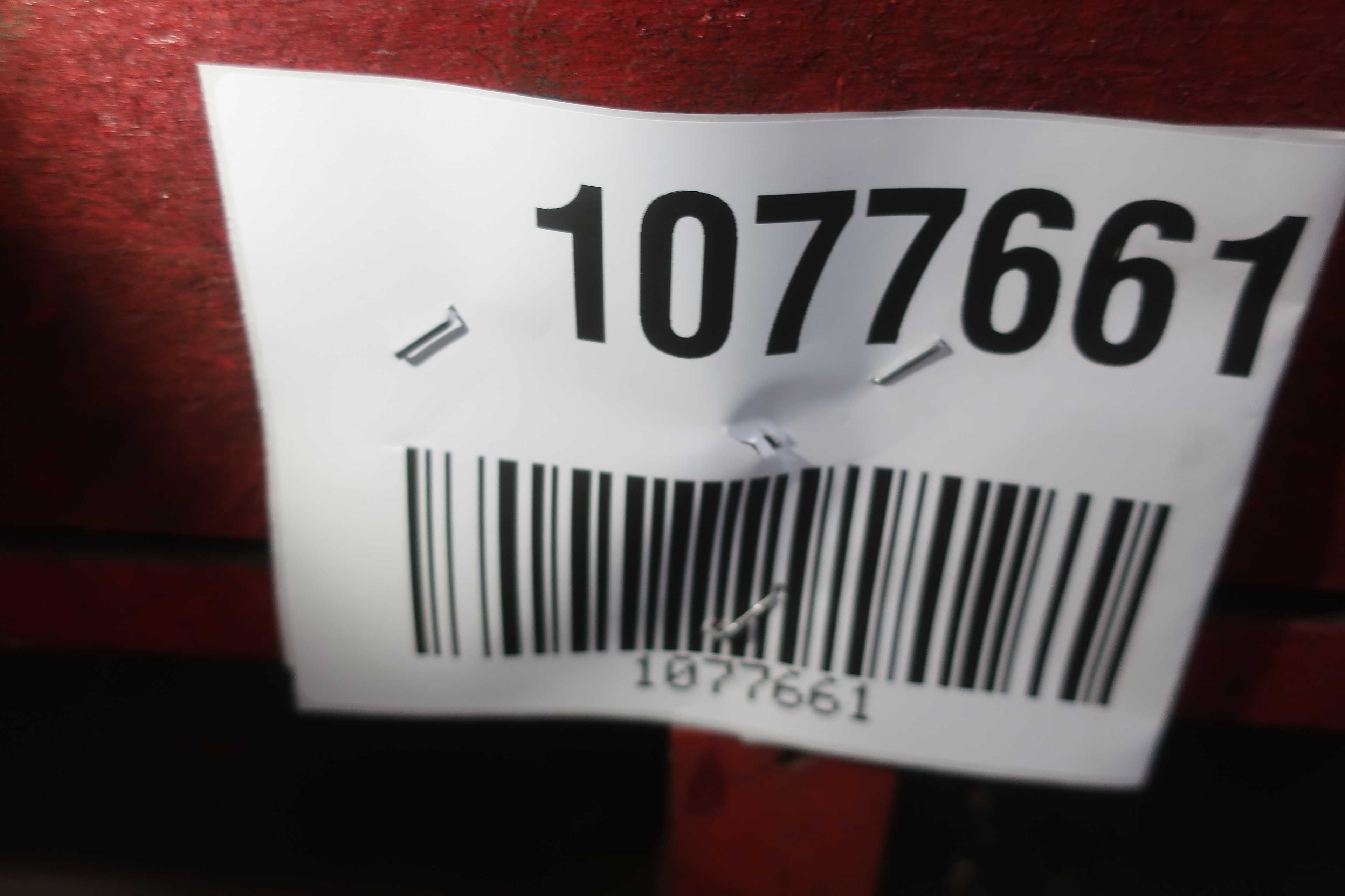 PALLET OF ASSORTED 1-1/2 TON MANUAL CHAIN HOISTS - LIFTING EQUIPMENT