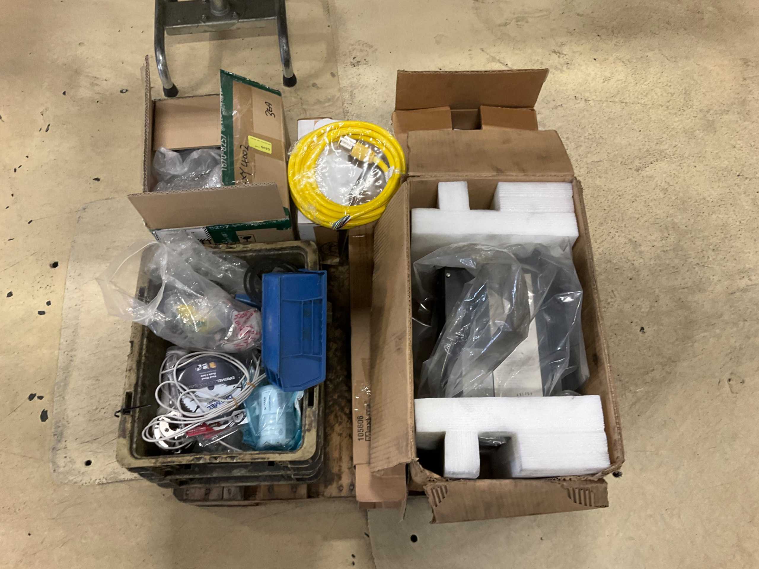 BULK QTY OF AUTOMATION & CONTROLS - AUTOMATION & CONTROLS