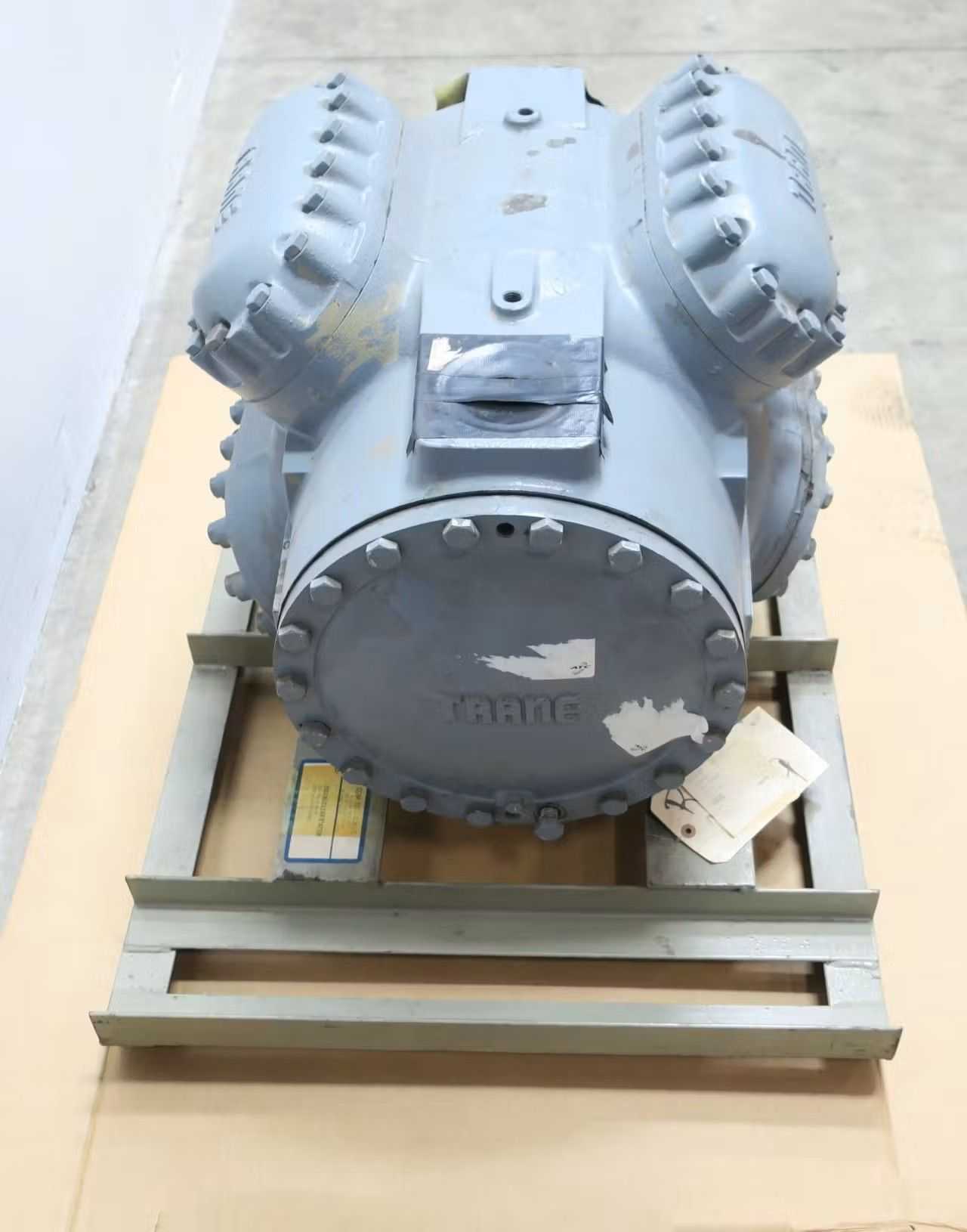 SKU 1079604 - TRANE CROE500O3A0P1R1A2B2 E AIR COMPRESSOR - AIR COMPRESSORS