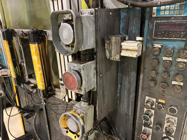 GASBARRE 45 TON COMPACTING PRESS - undefined