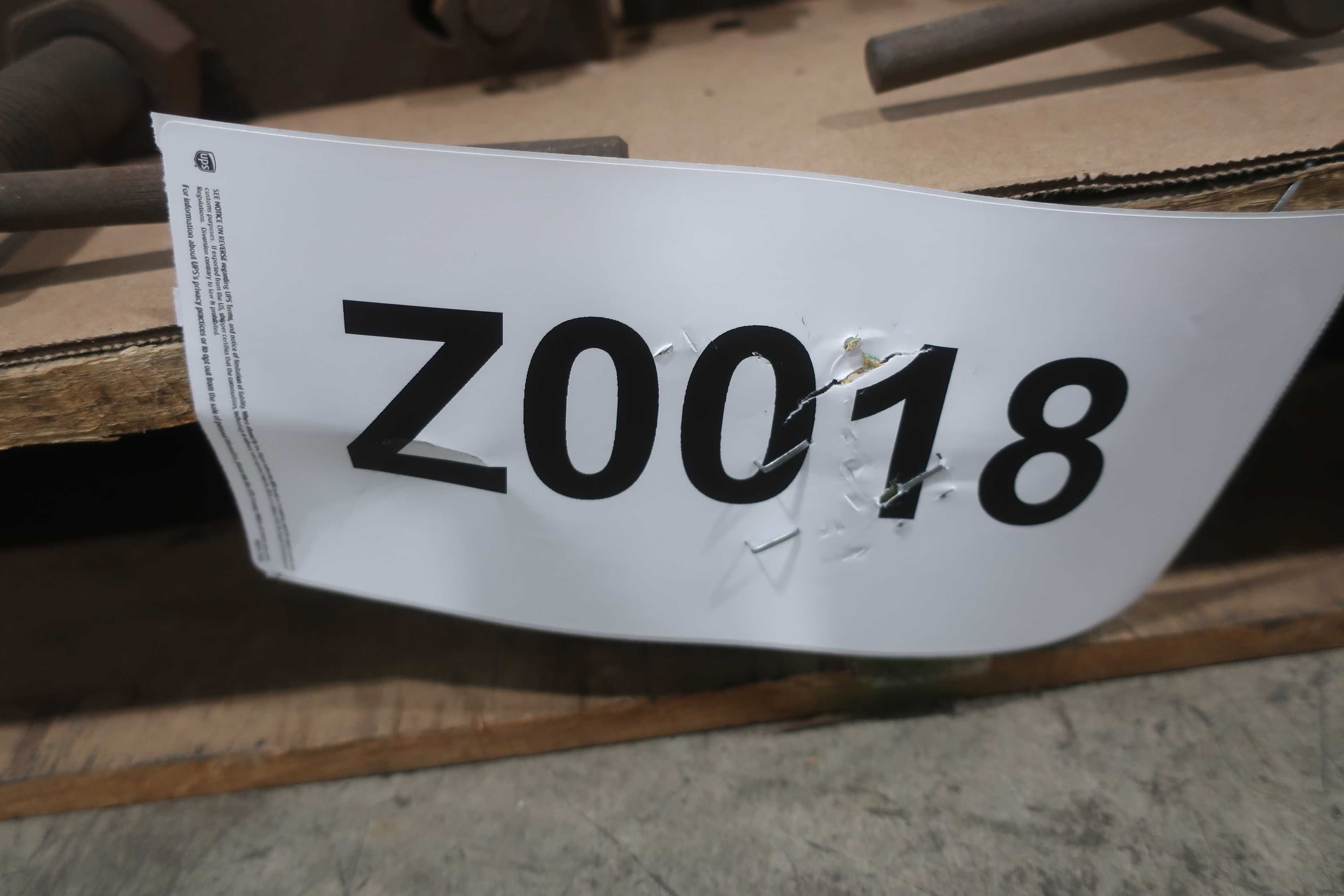 PALLET OF BEARING PULLERS - HAND TOOLS