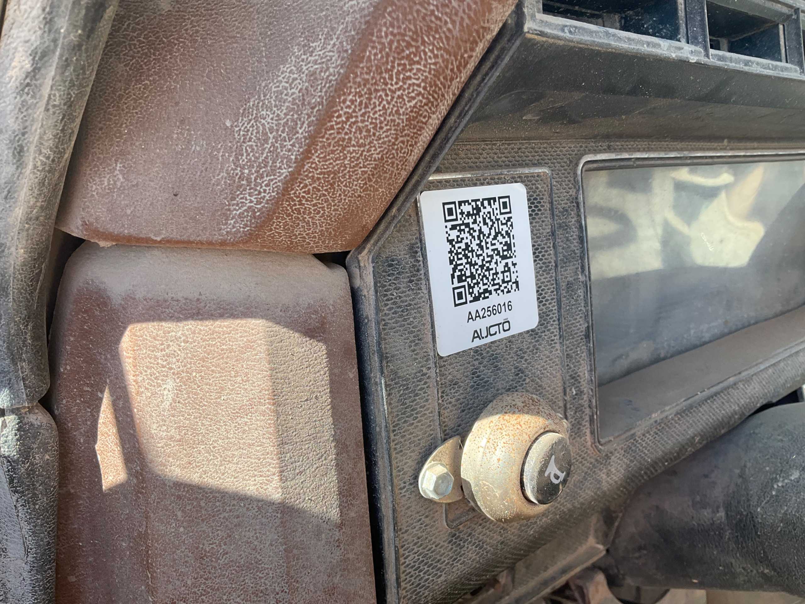 1982 FORD F600 DUMP TRUCK - DUMP TRUCKS